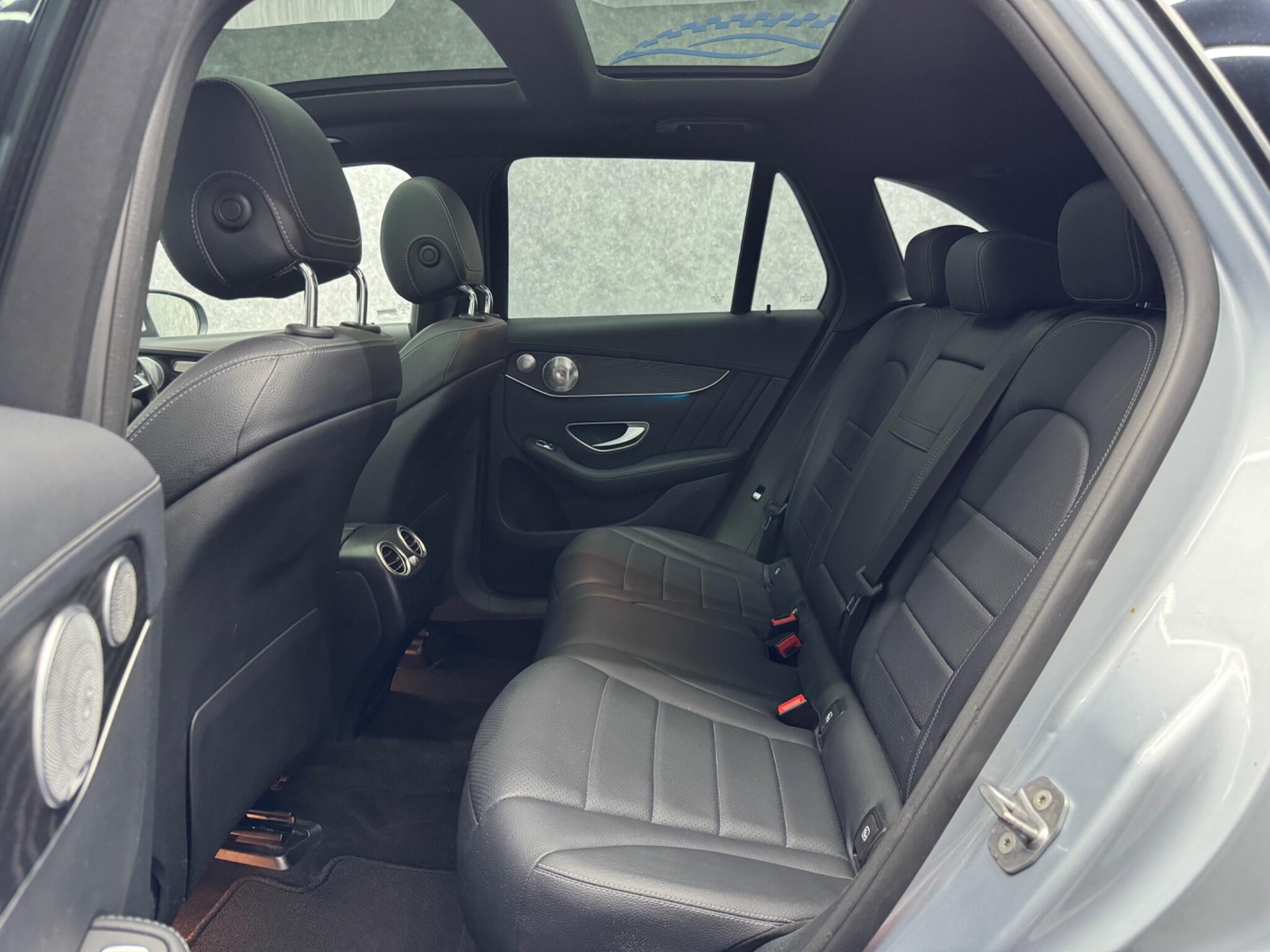 Mercedes-Benz GLC view 7