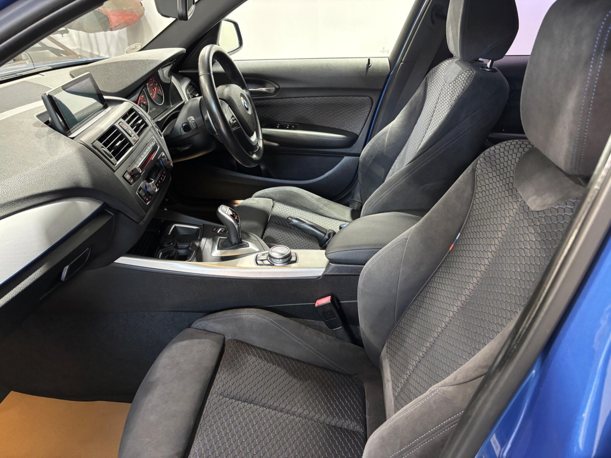 BMW 1 Series view 22