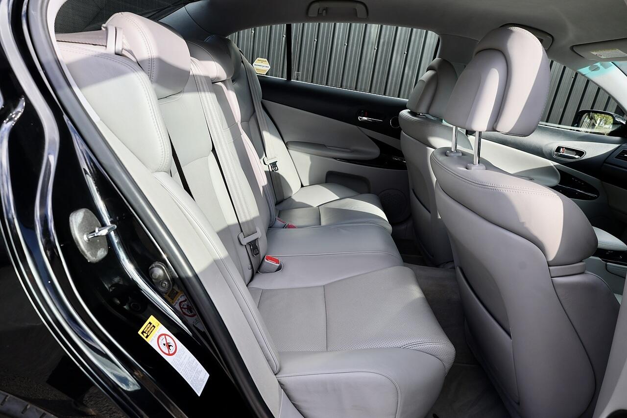Lexus GS view 10