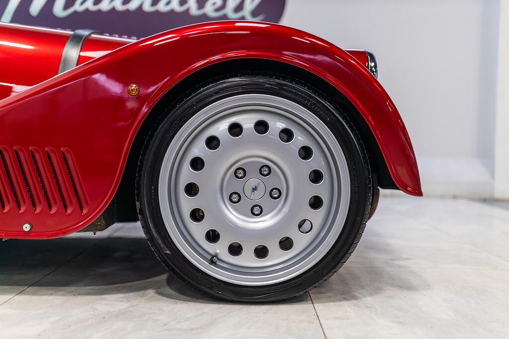Morgan Plus Eight view 14