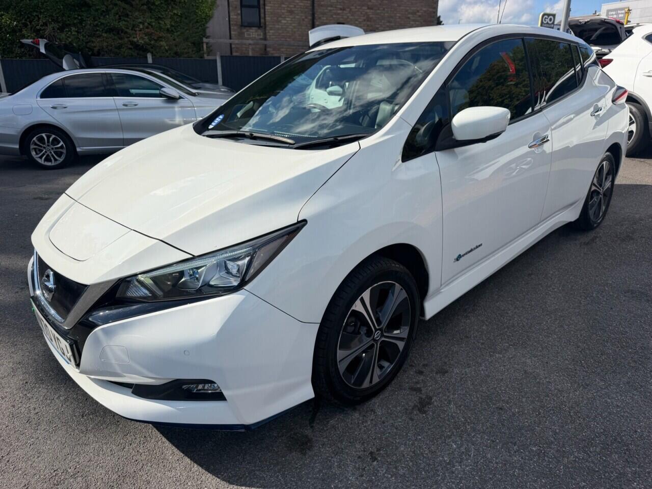 Nissan Leaf view 6