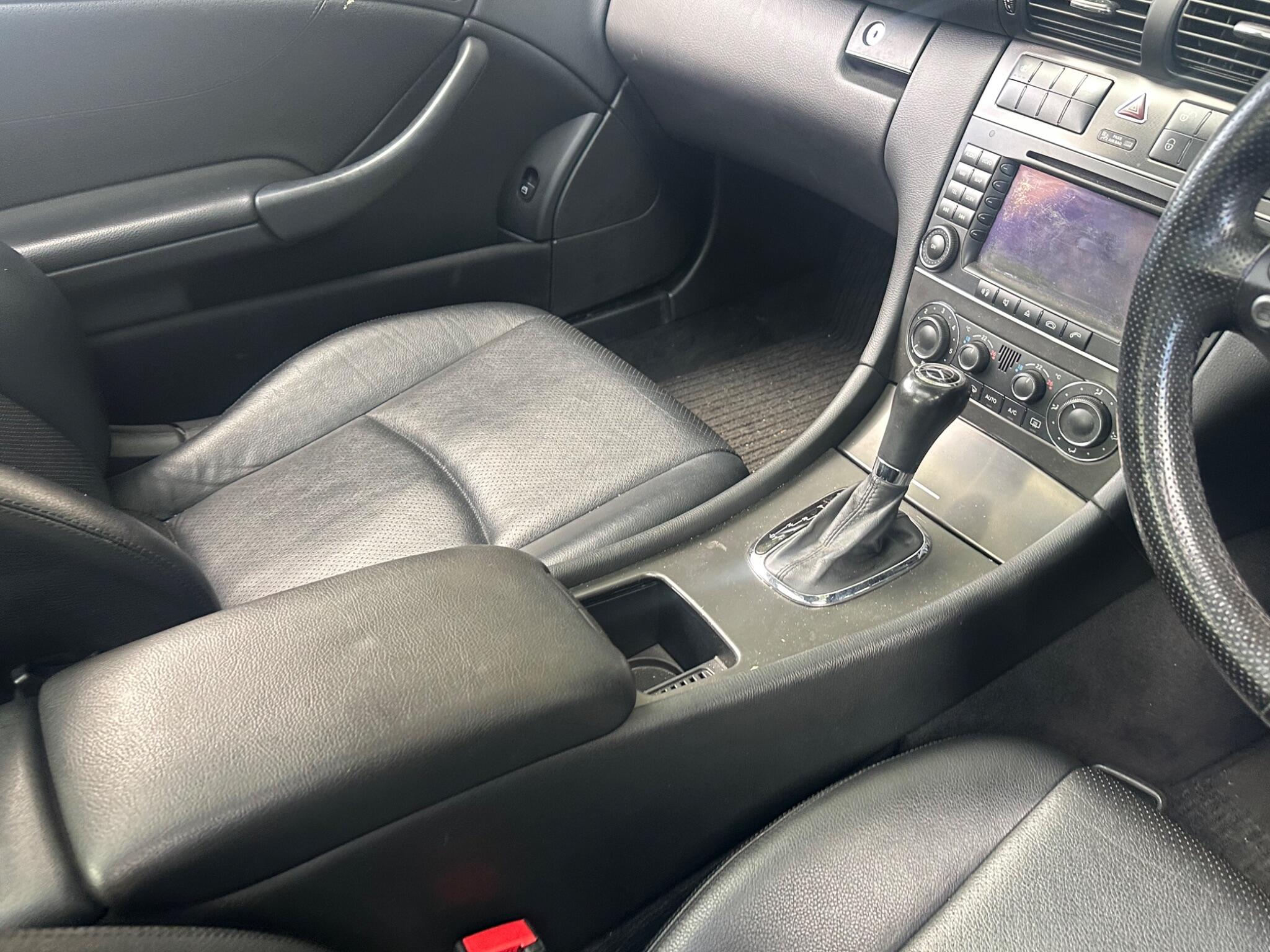 Mercedes-Benz C-Class view 10