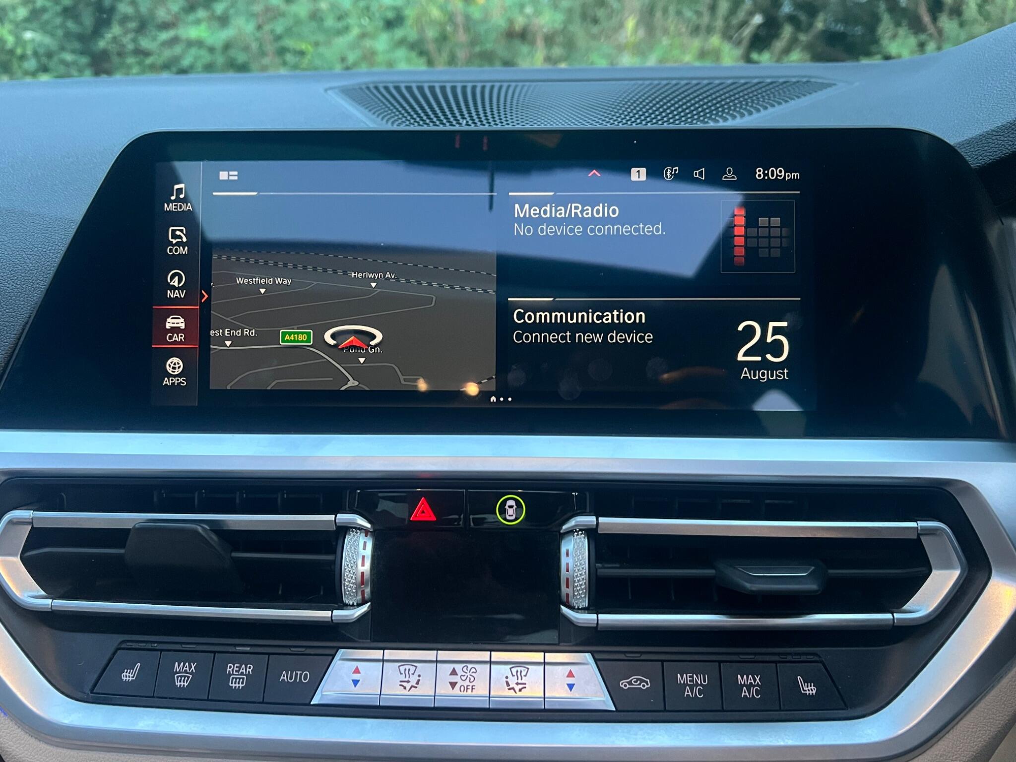 BMW 3 Series view 40