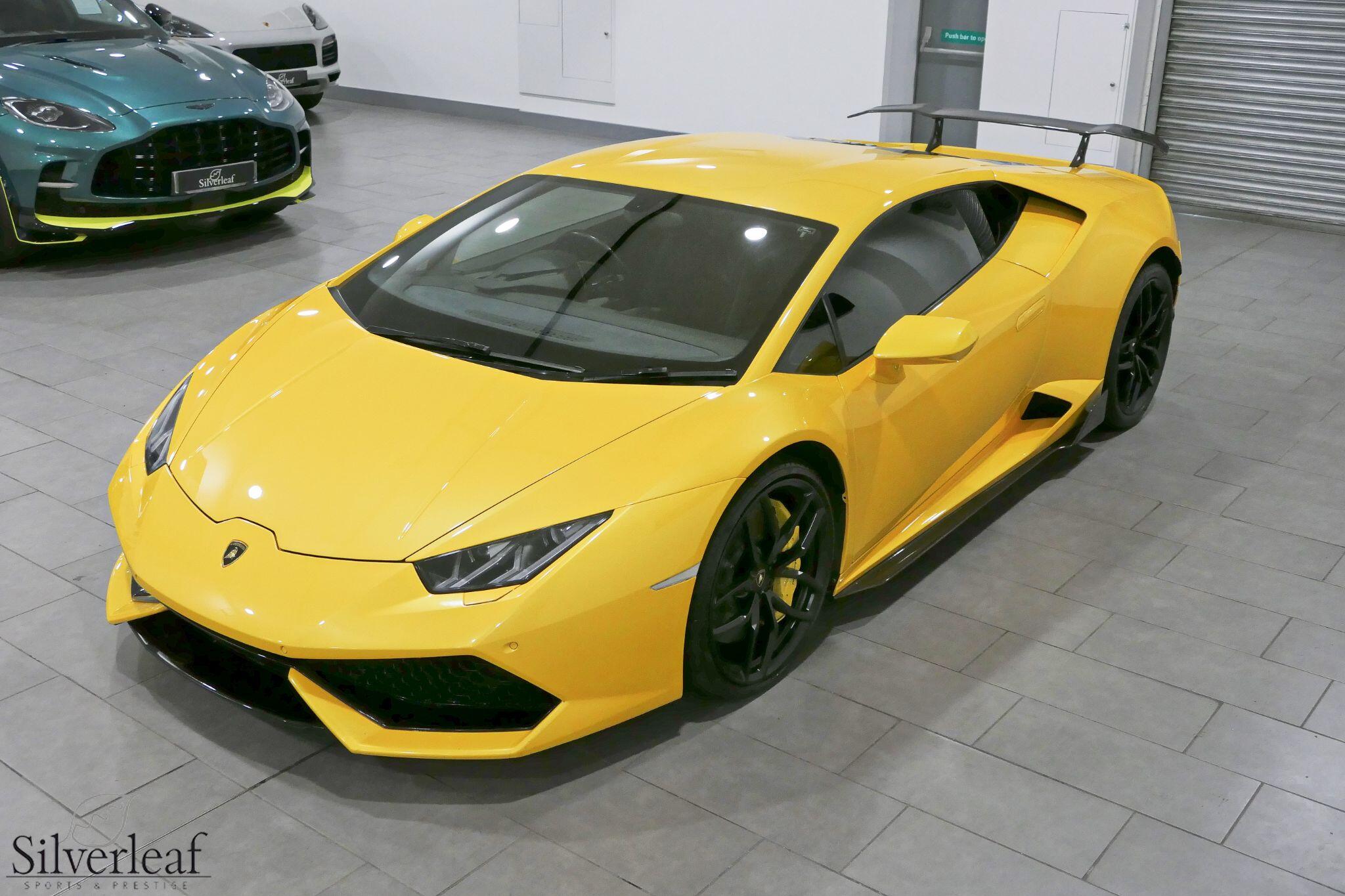 Lamborghini LP 610-4 view 36
