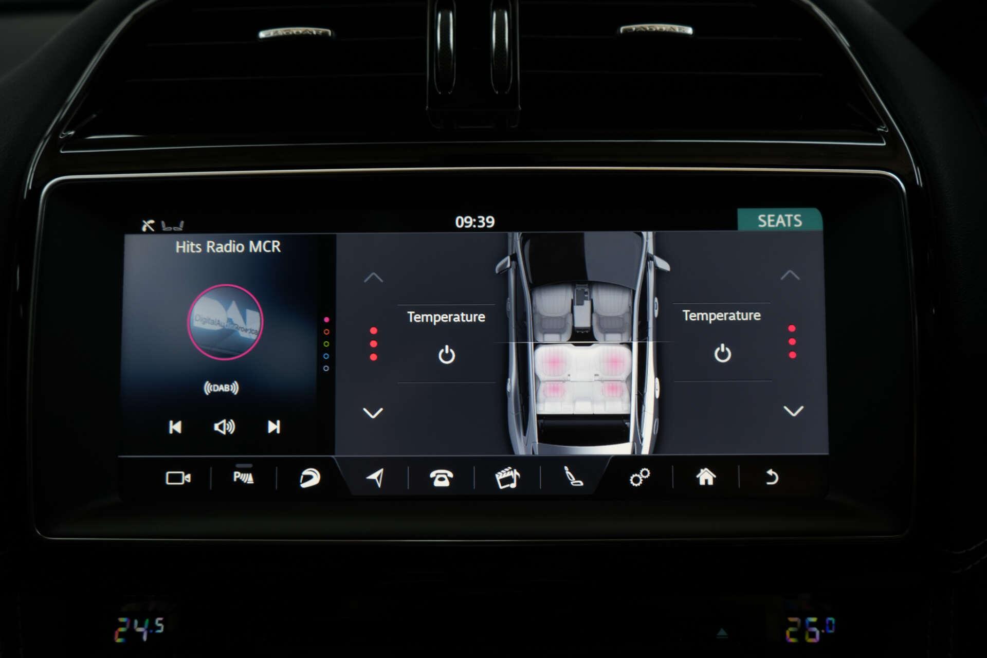 Jaguar F-Pace view 34