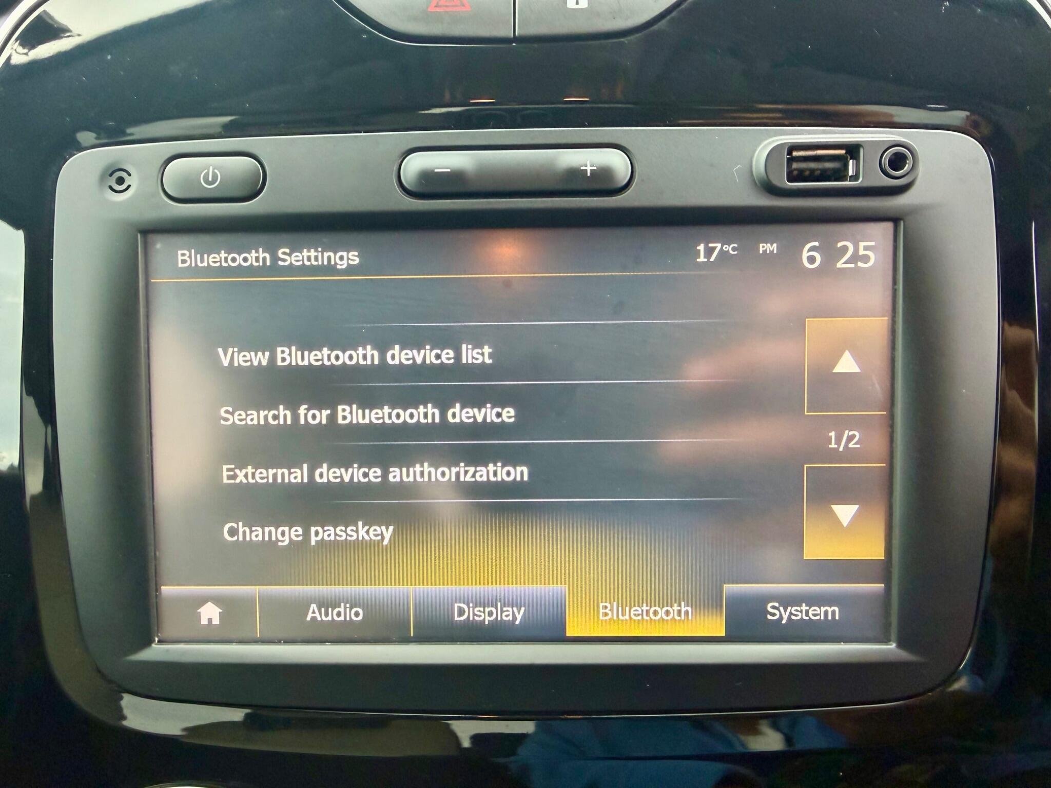 Renault Captur view 39