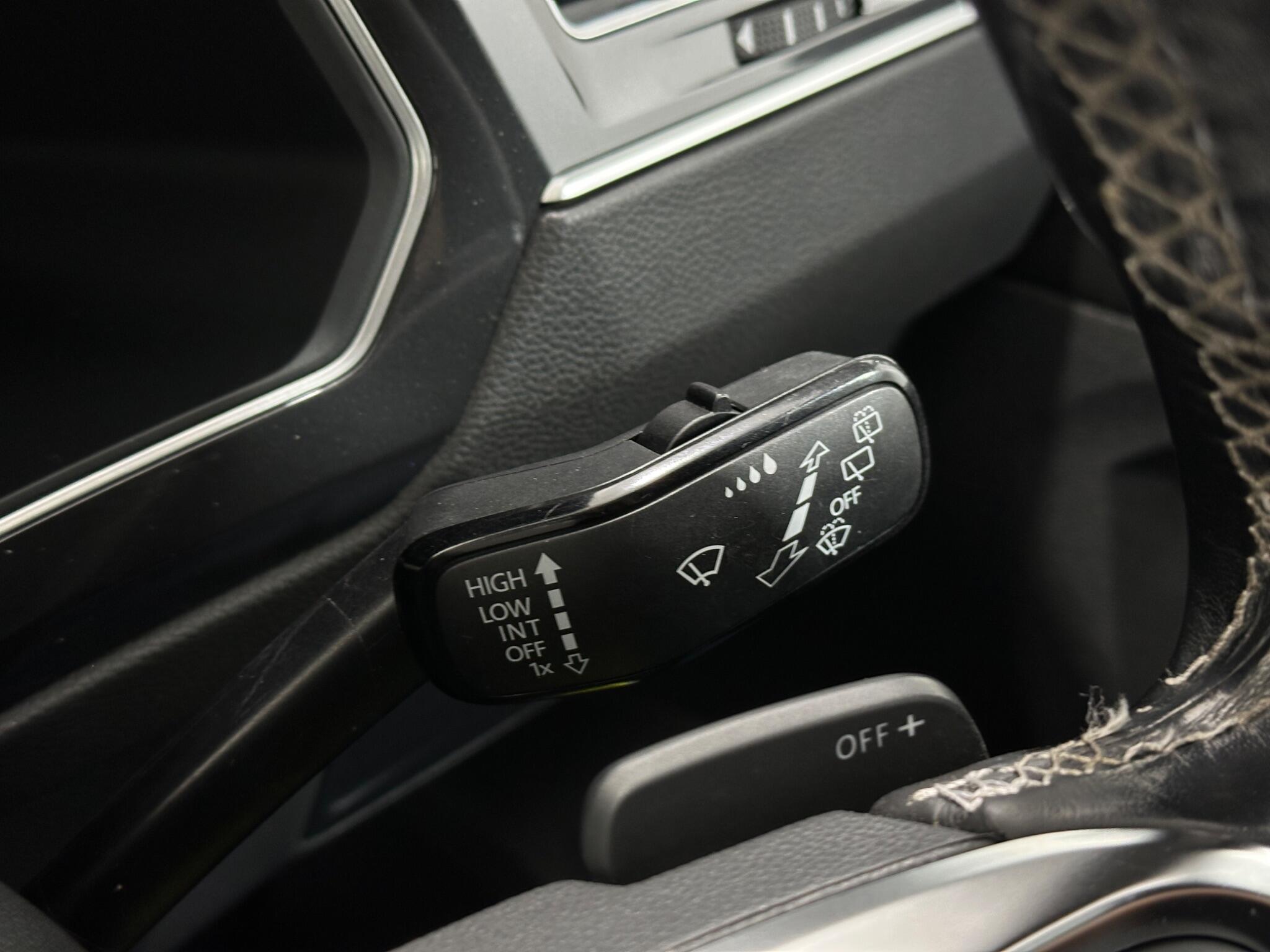 Volkswagen Tiguan view 17
