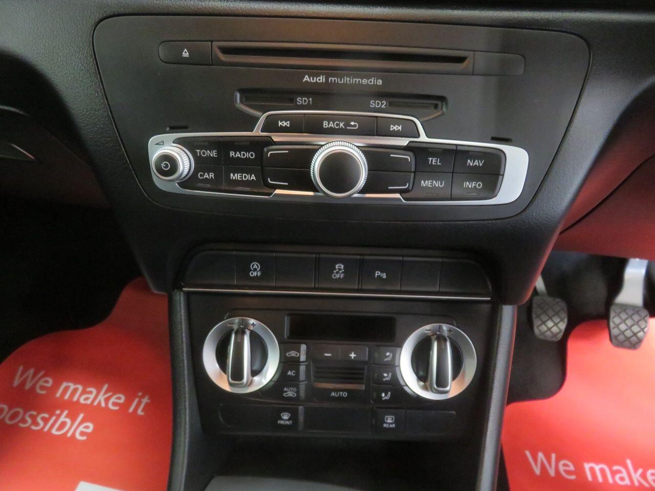 Audi Q3 view 38