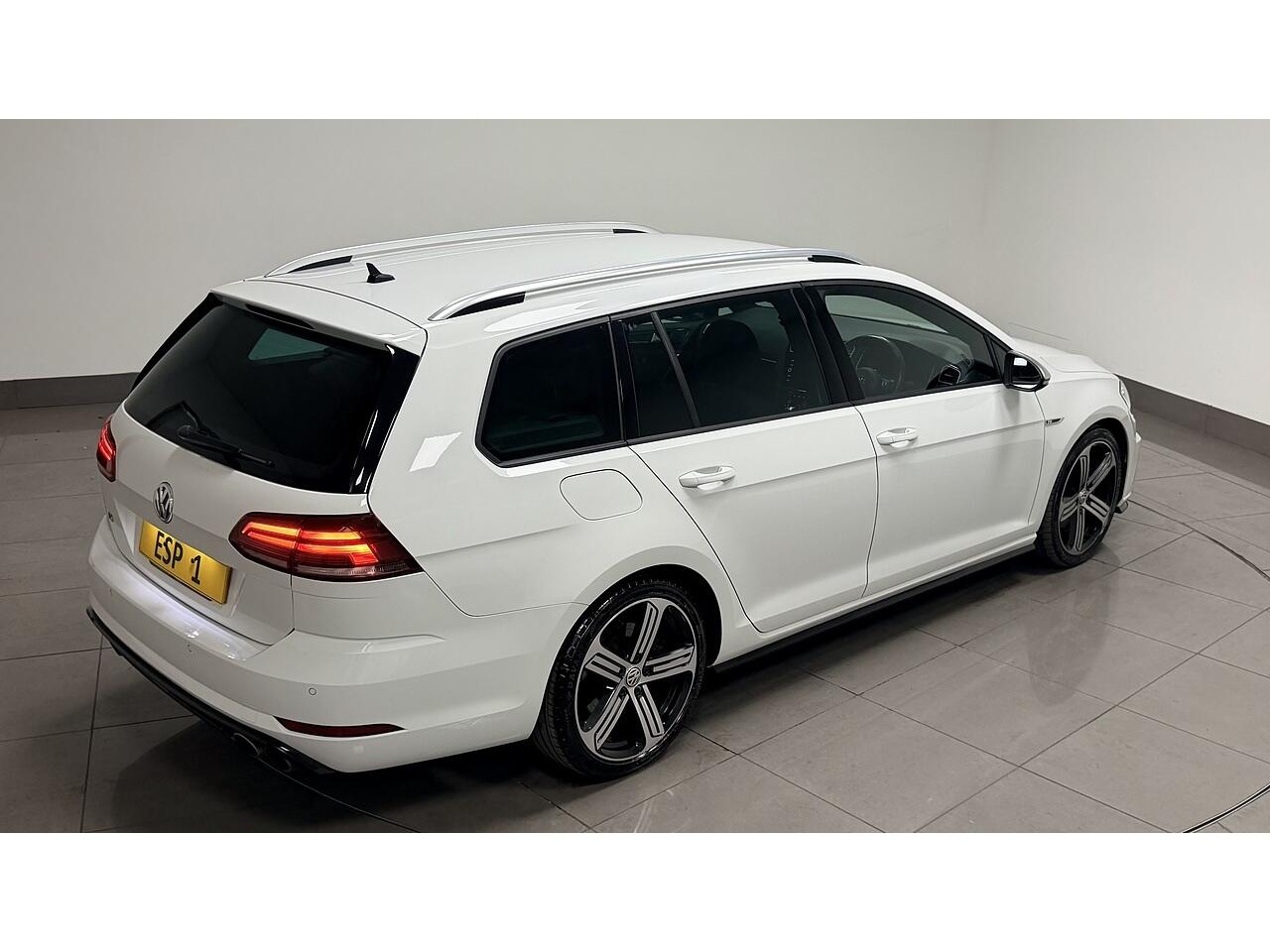 Volkswagen Golf view 12