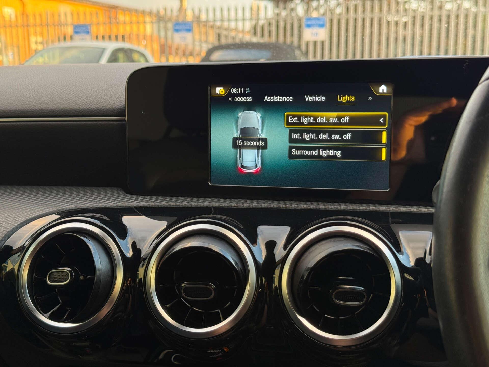 Mercedes-Benz A Class view 72