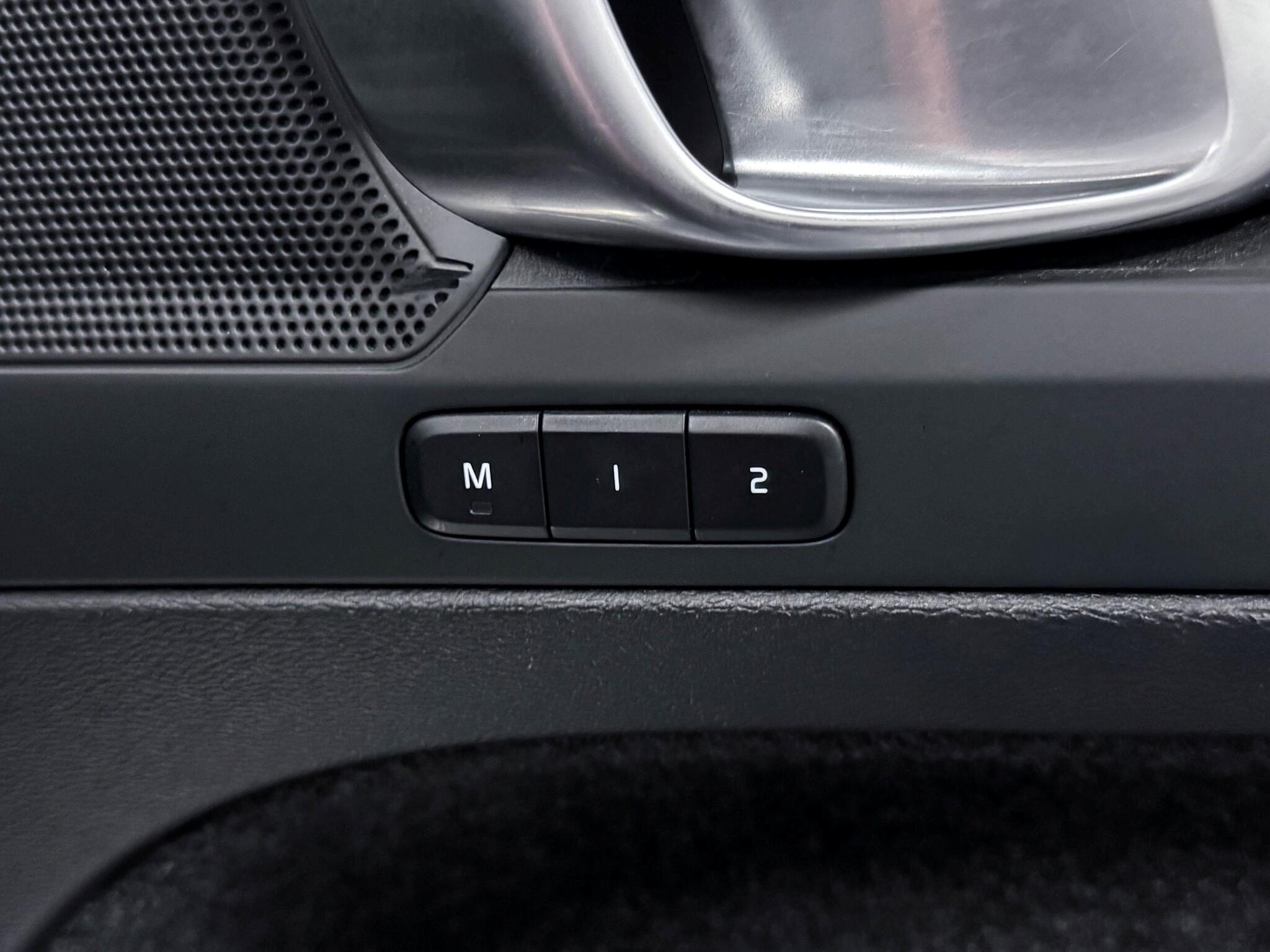 Volvo XC40 view 29