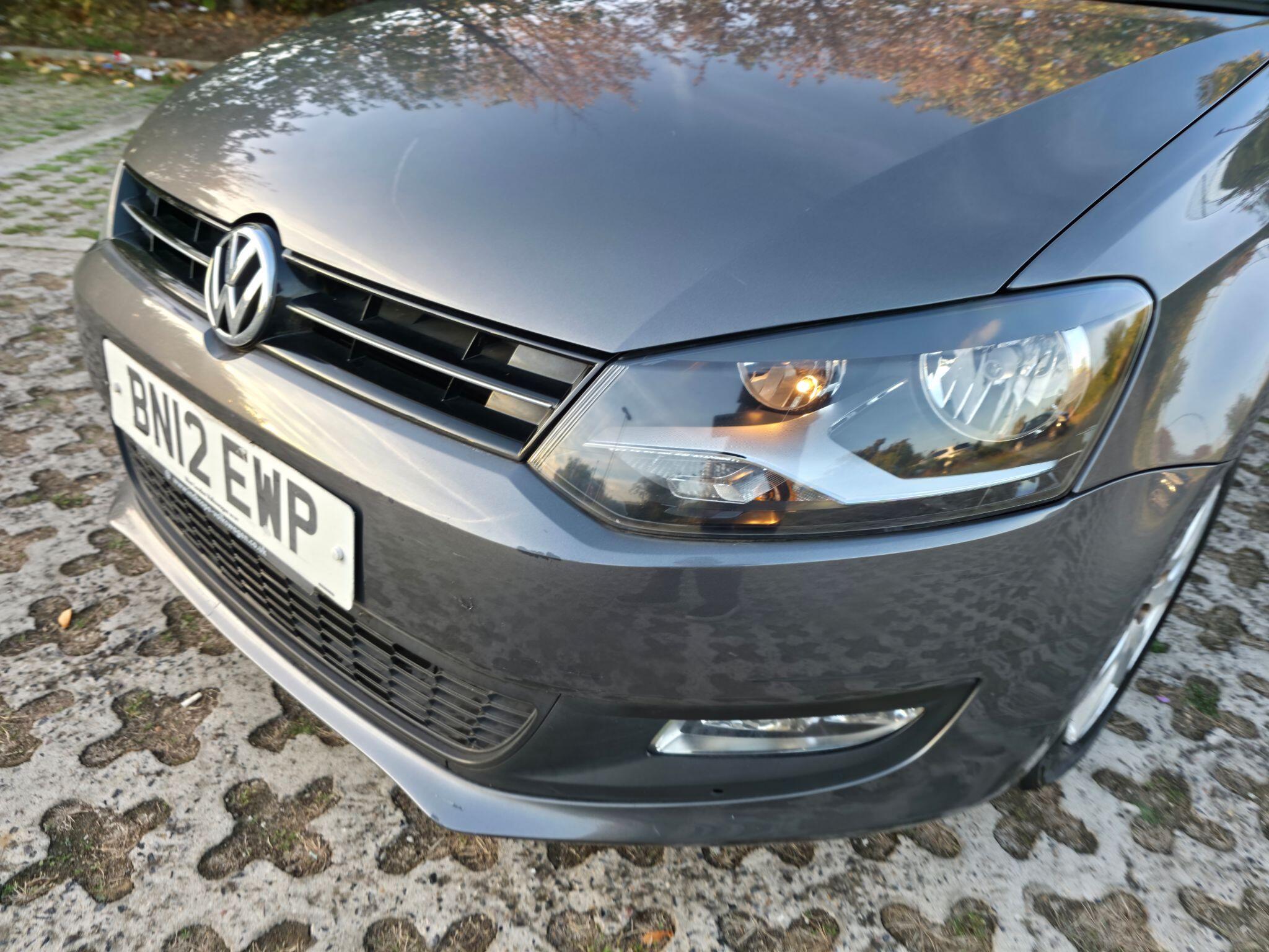 Volkswagen Polo view 5