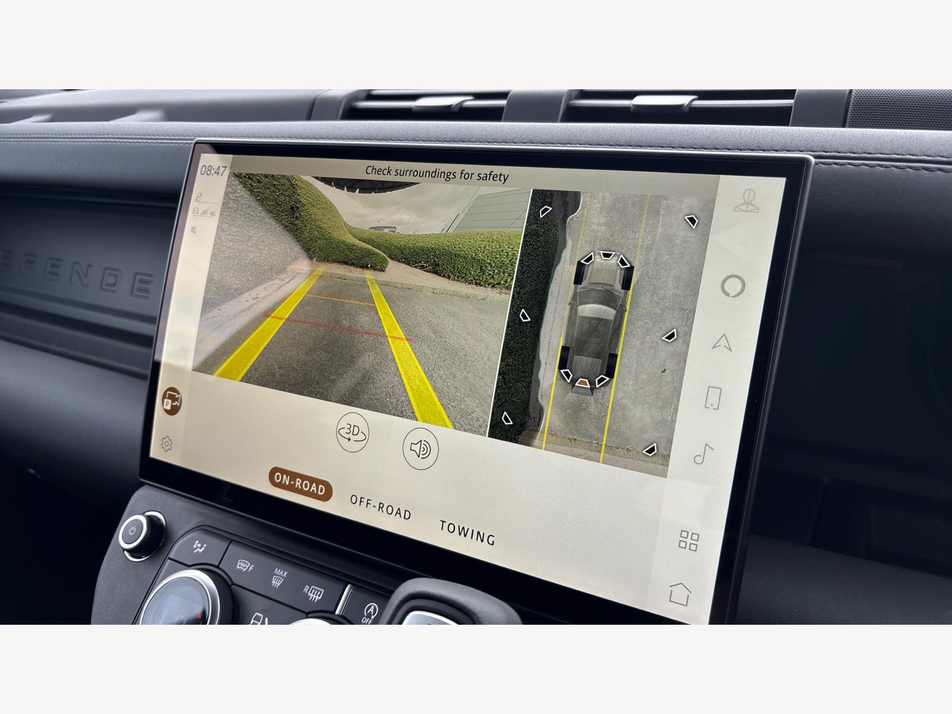 Land Rover Defender view 14