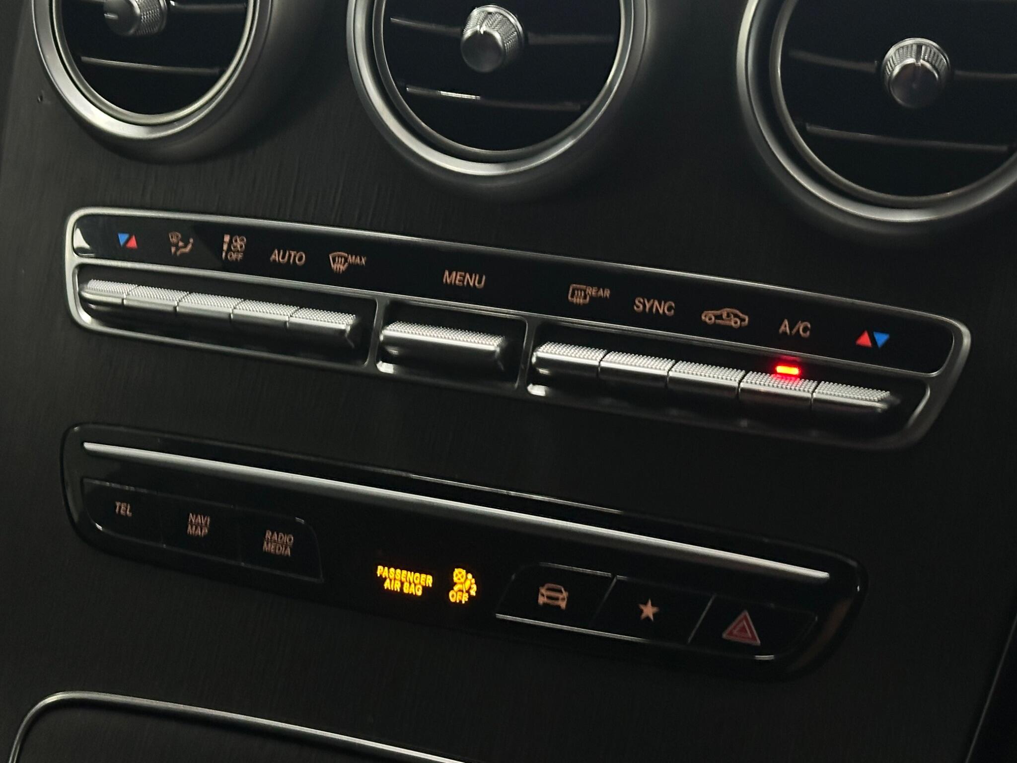 Mercedes-Benz GLC view 28