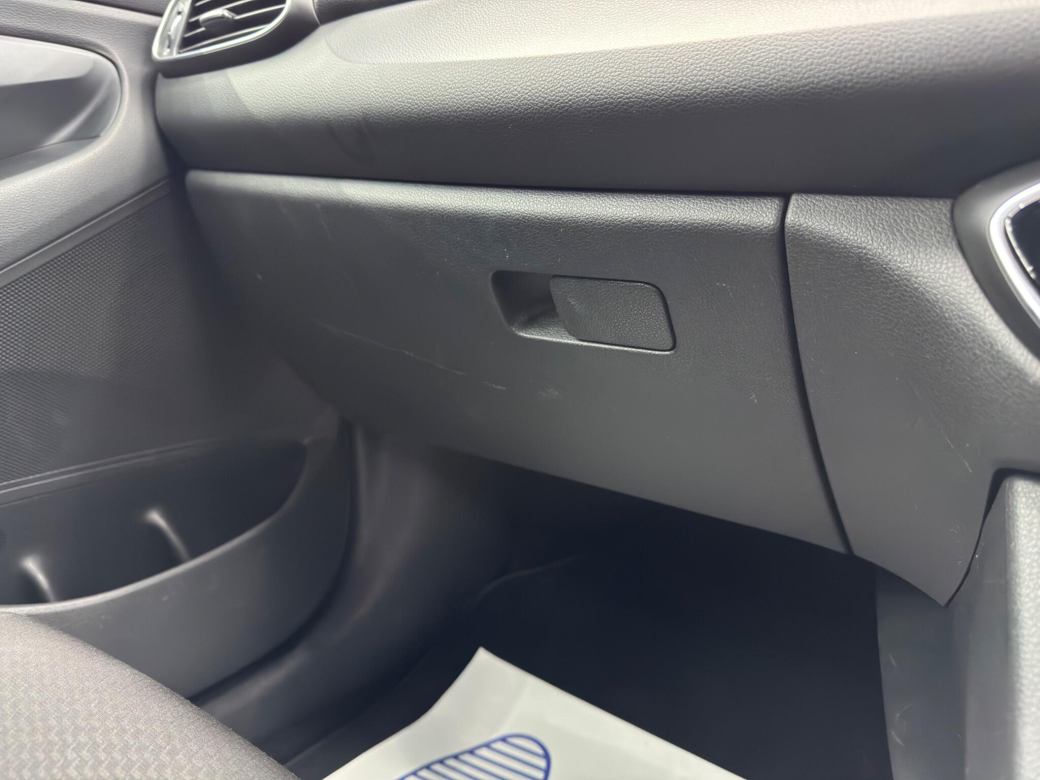 Hyundai i30 view 30