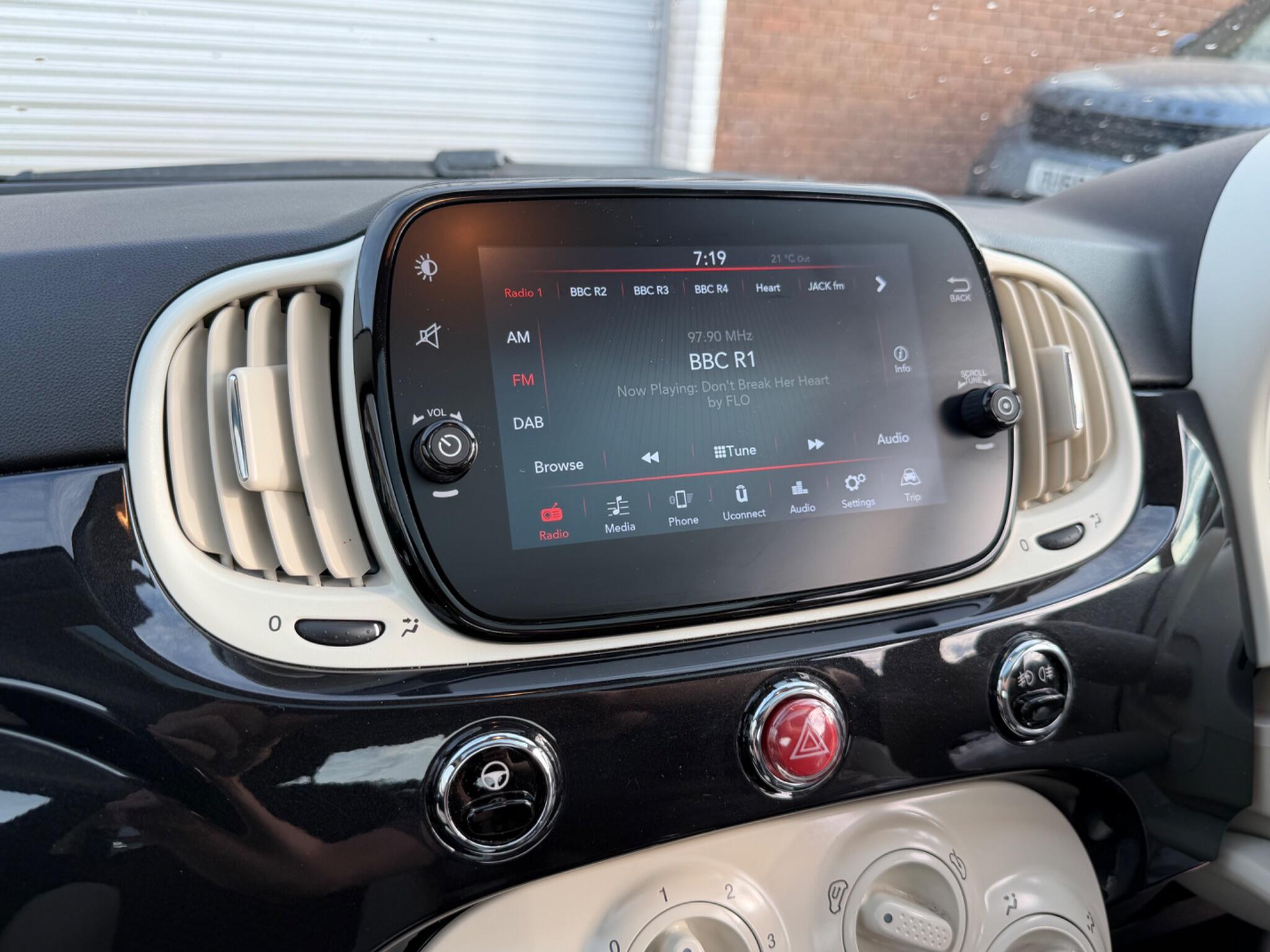Fiat 500 view 49