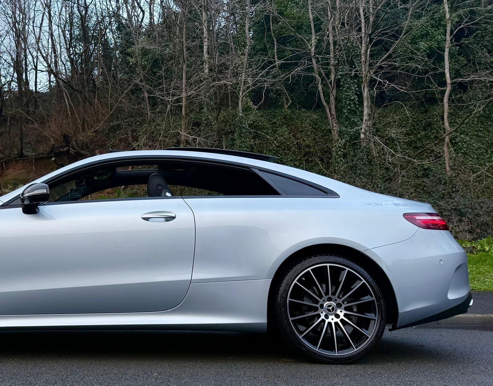 Mercedes-Benz E-Class view 69