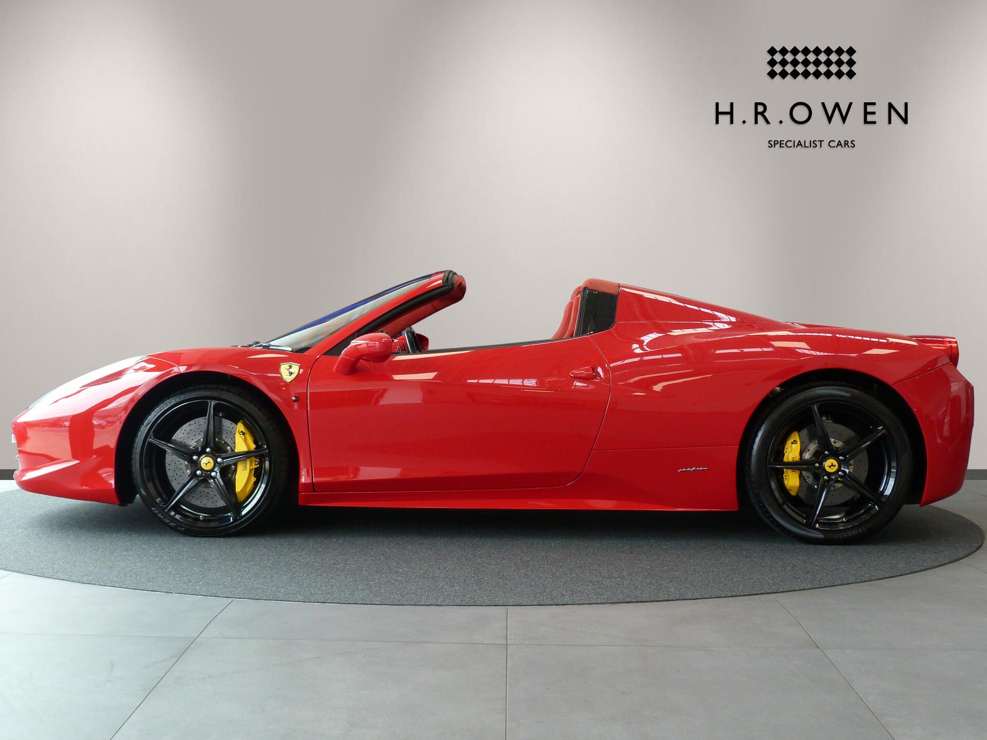Ferrari 458 view 7