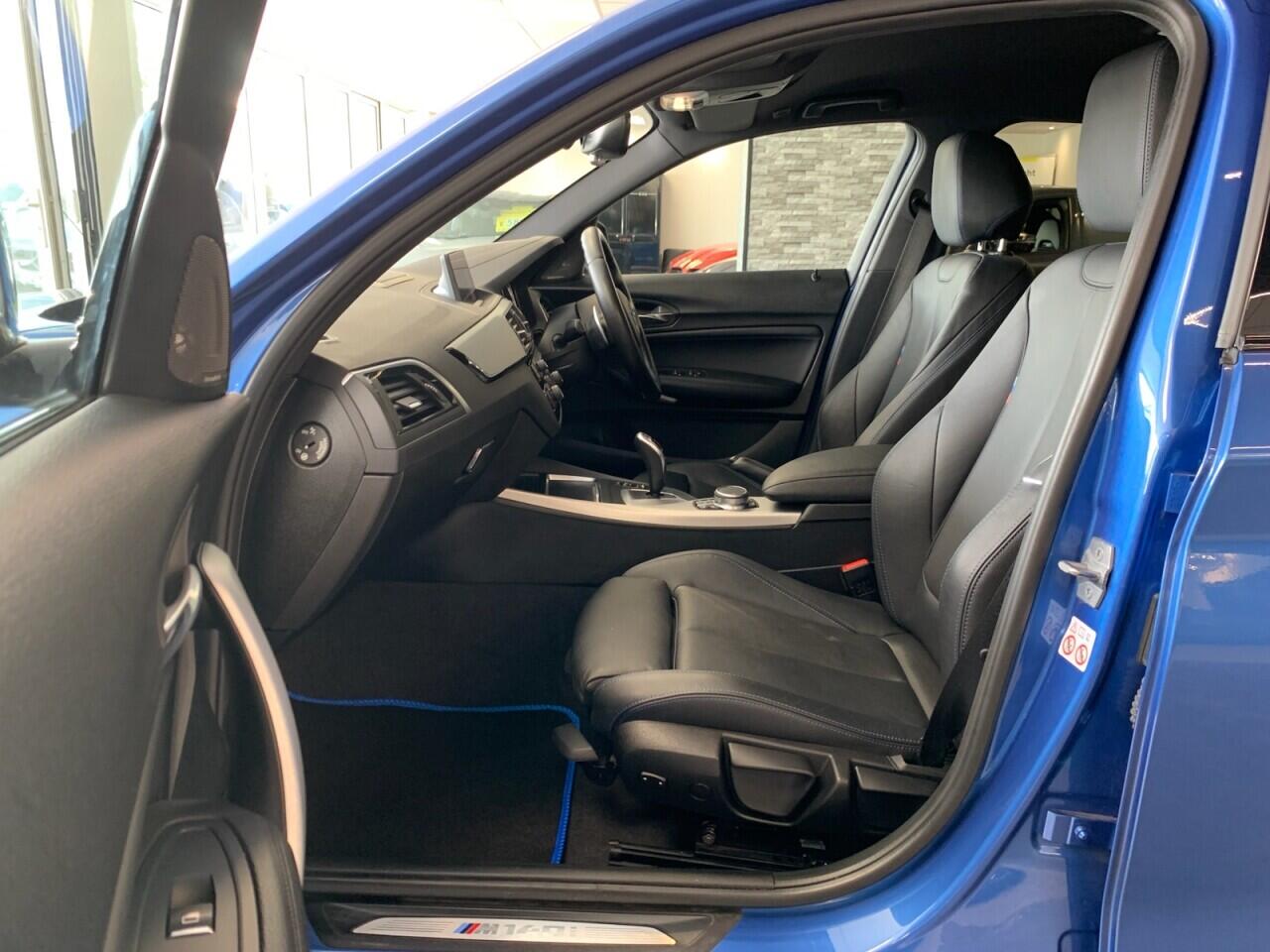BMW 1 Series view 30