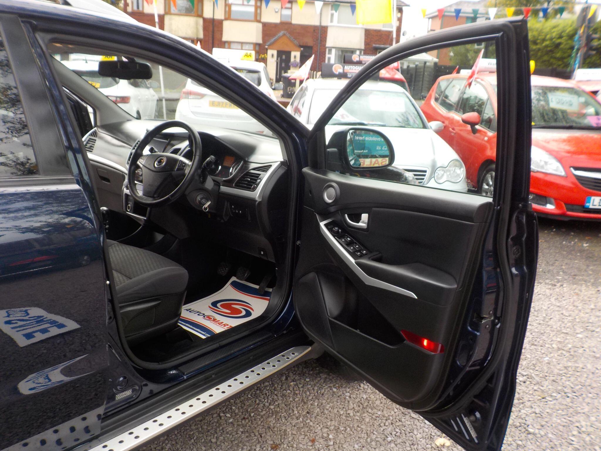 SsangYong Korando 2.2D LE Euro 6 5dr