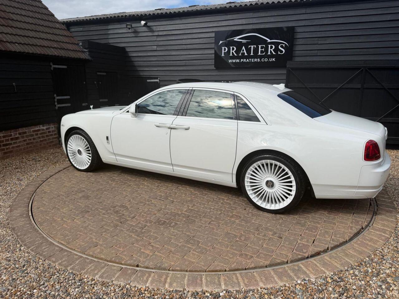 Rolls-Royce Ghost view 46