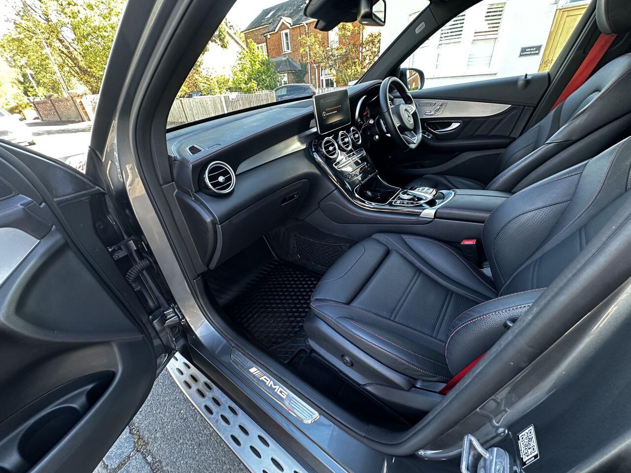 Mercedes-Benz GLC view 29