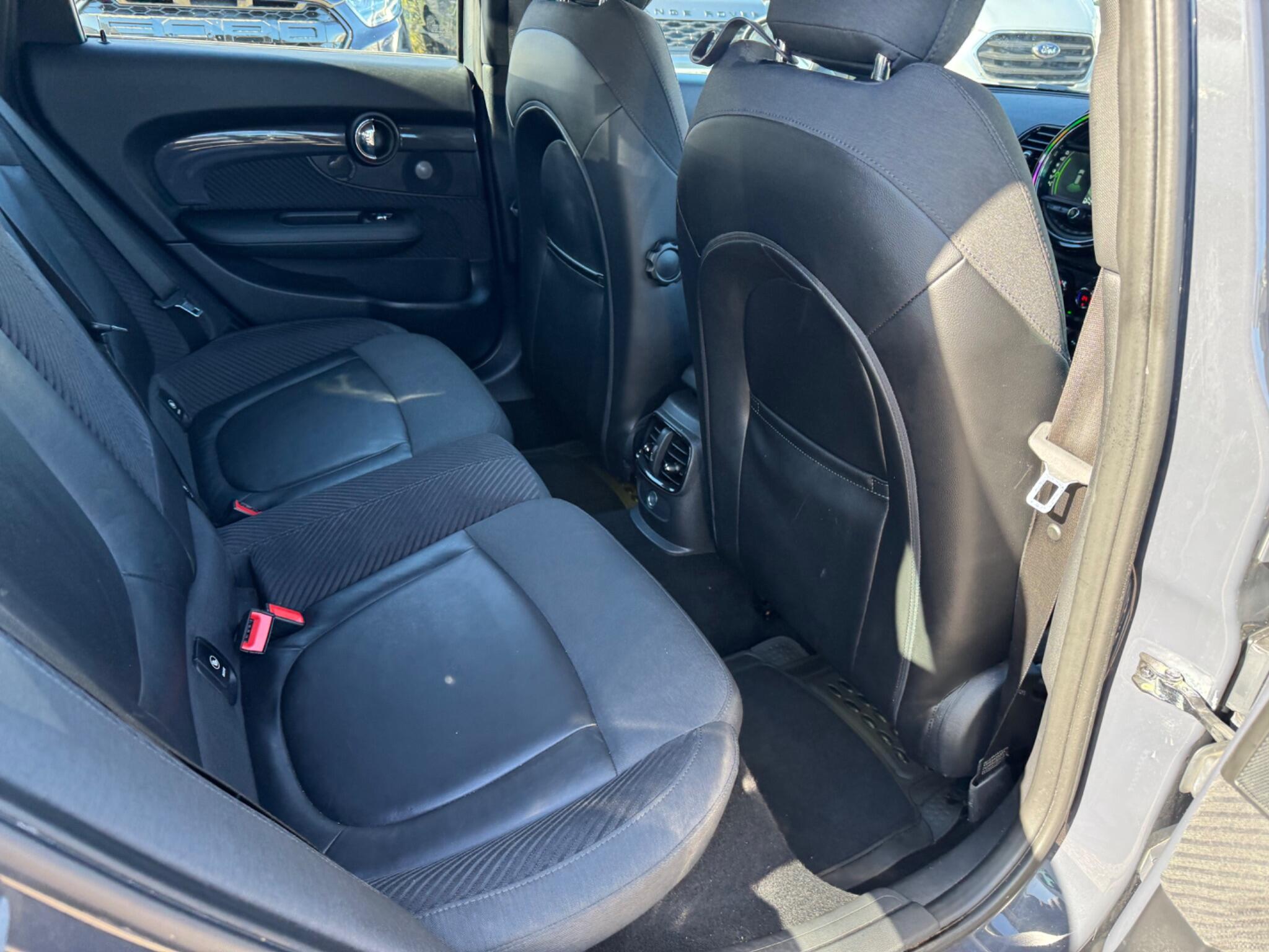 Mini Clubman view 24