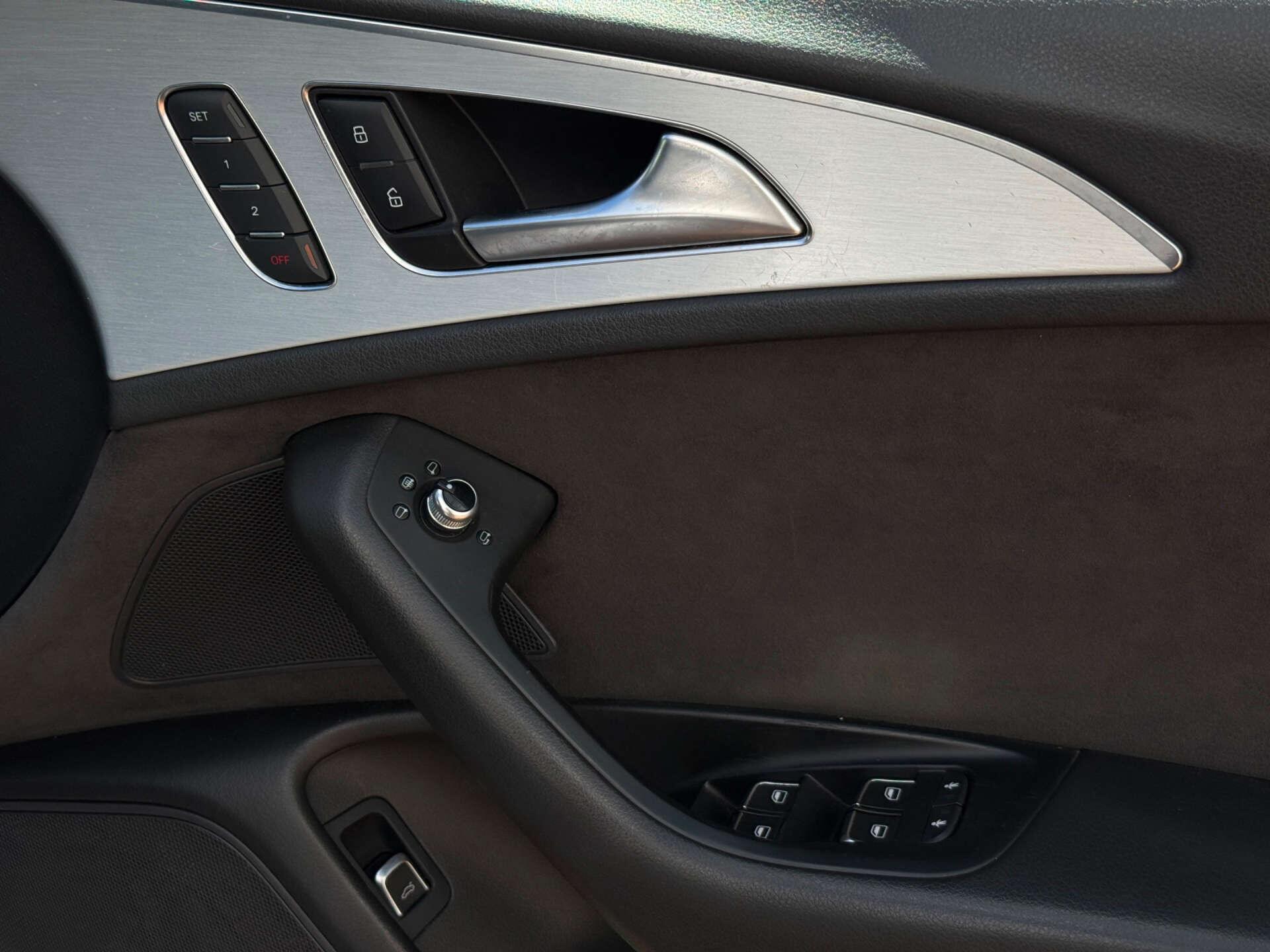 Audi A6 Saloon view 21