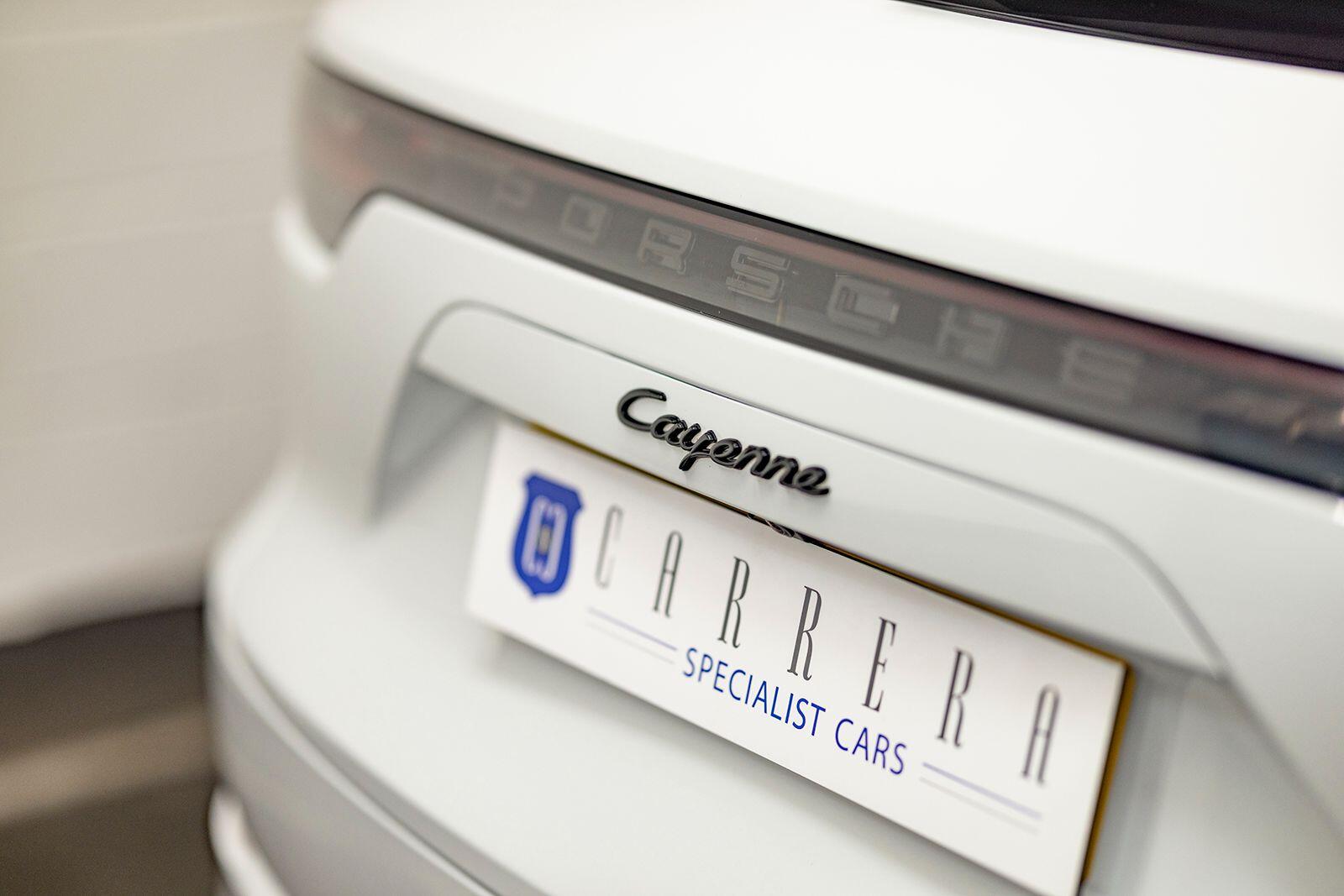 Porsche Cayenne view 91