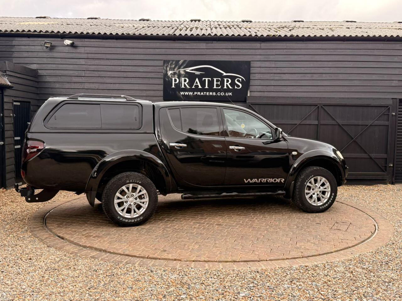 Mitsubishi L200 view 5