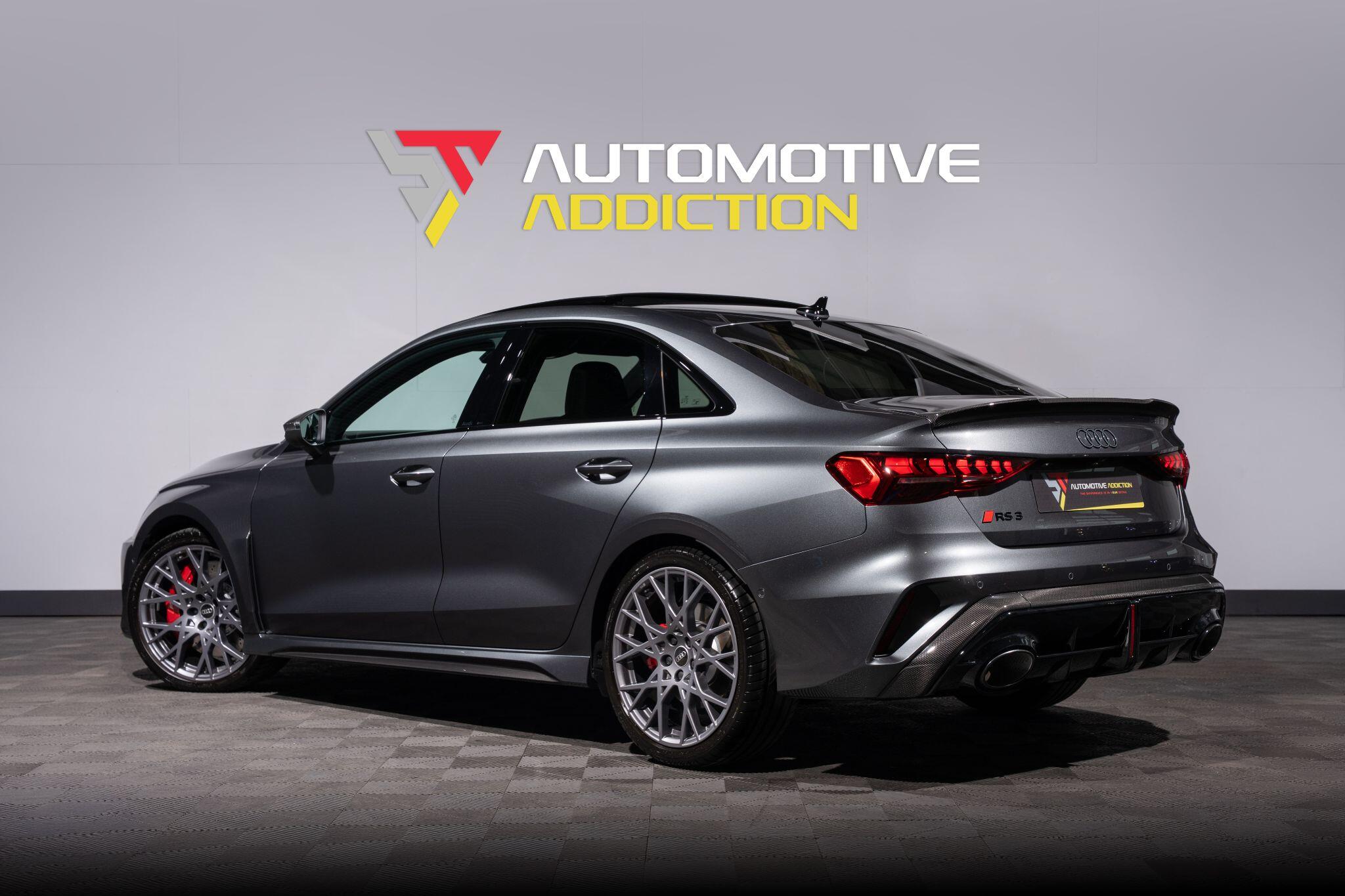Audi RS3 view 4