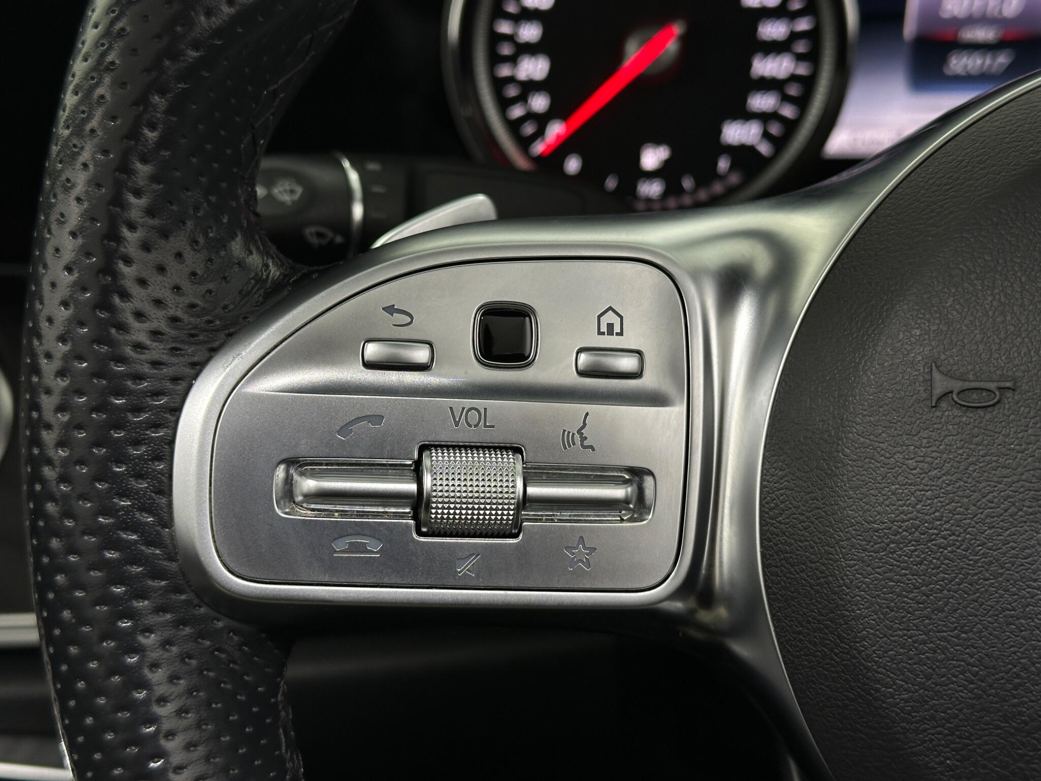Mercedes-Benz E-Class view 15