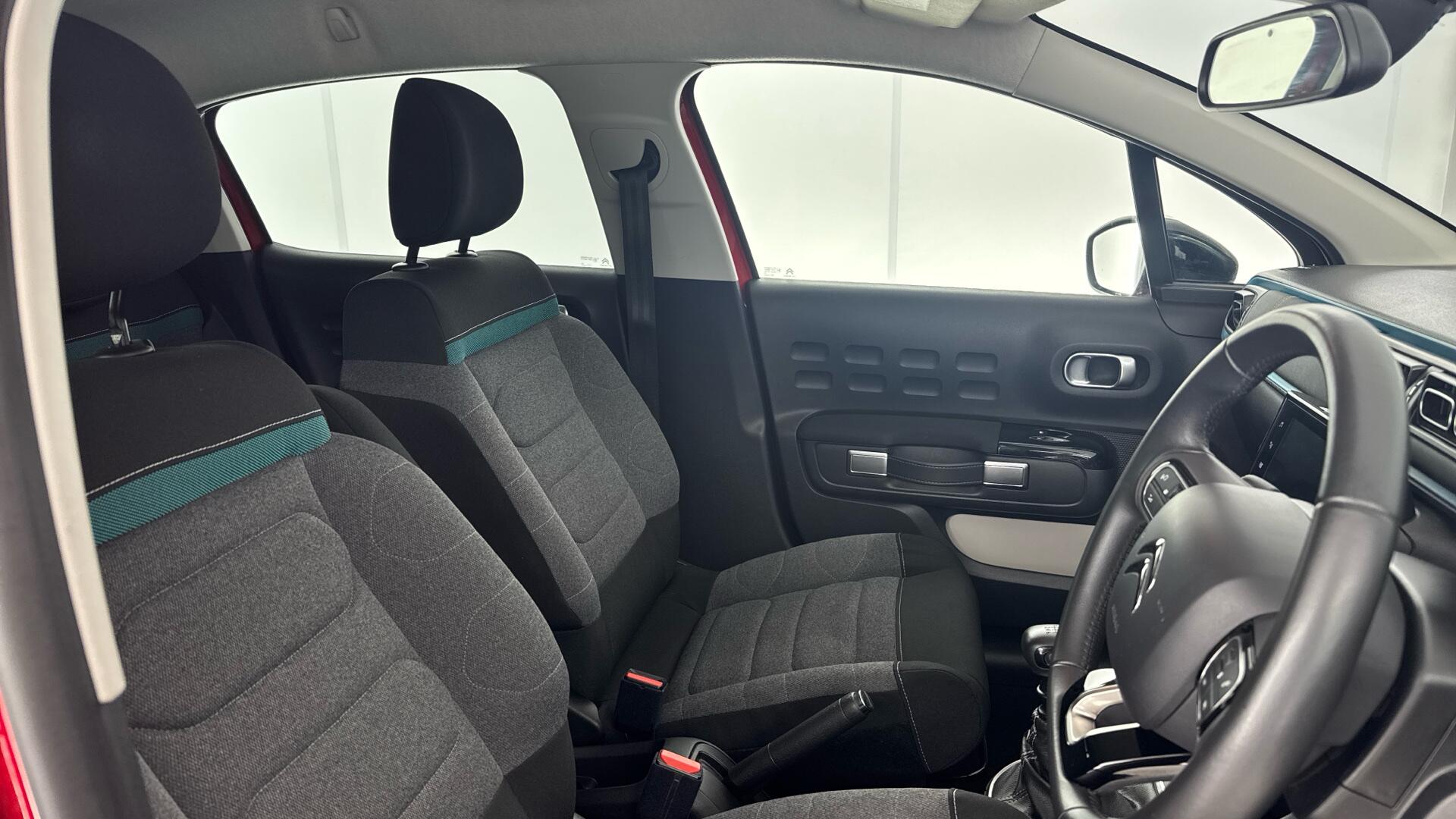 Citroen C3 view 16