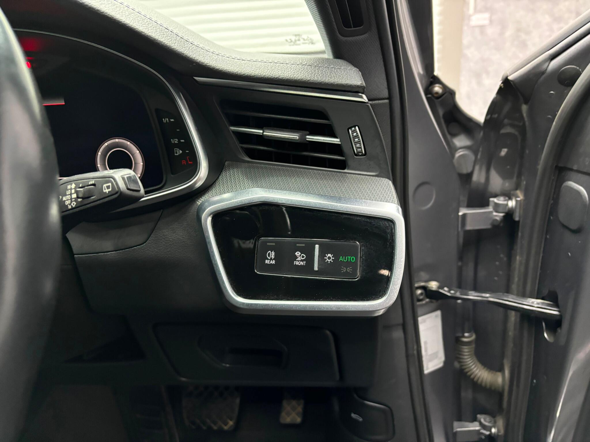 Audi A6 Allroad view 33