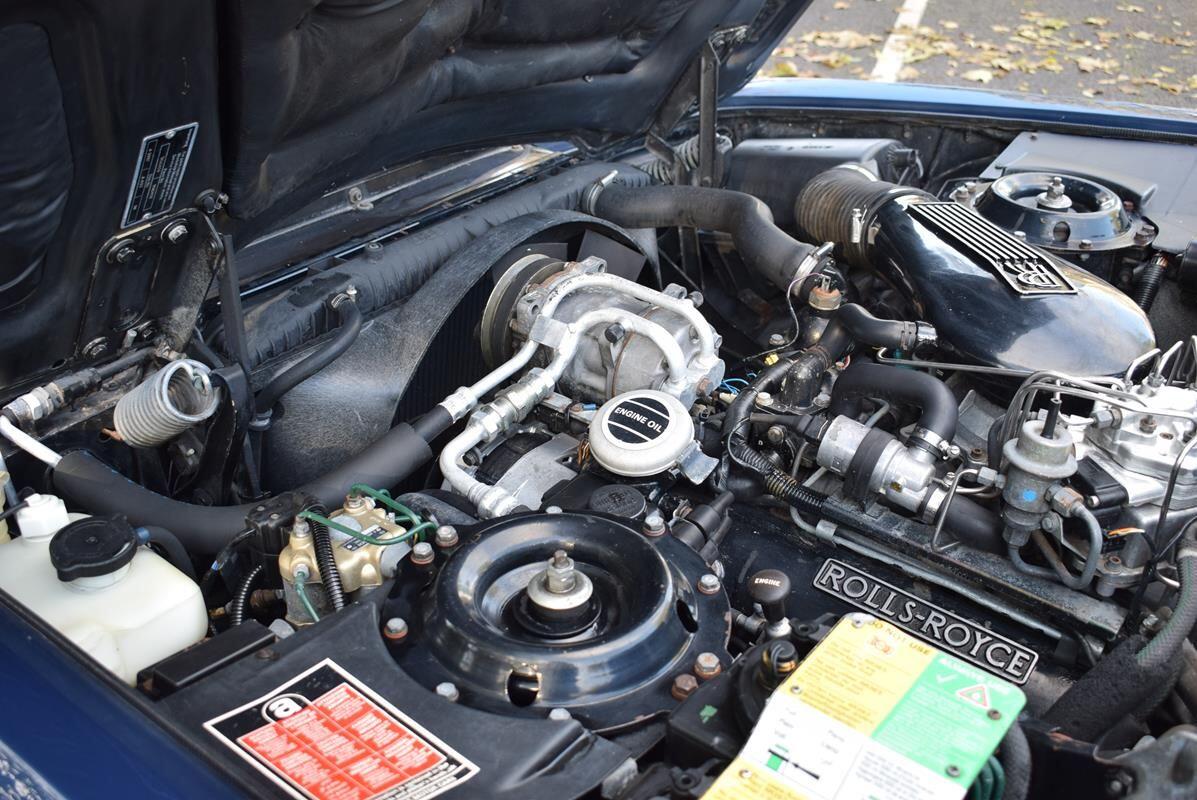 Rolls-Royce Silver Spirit view 45