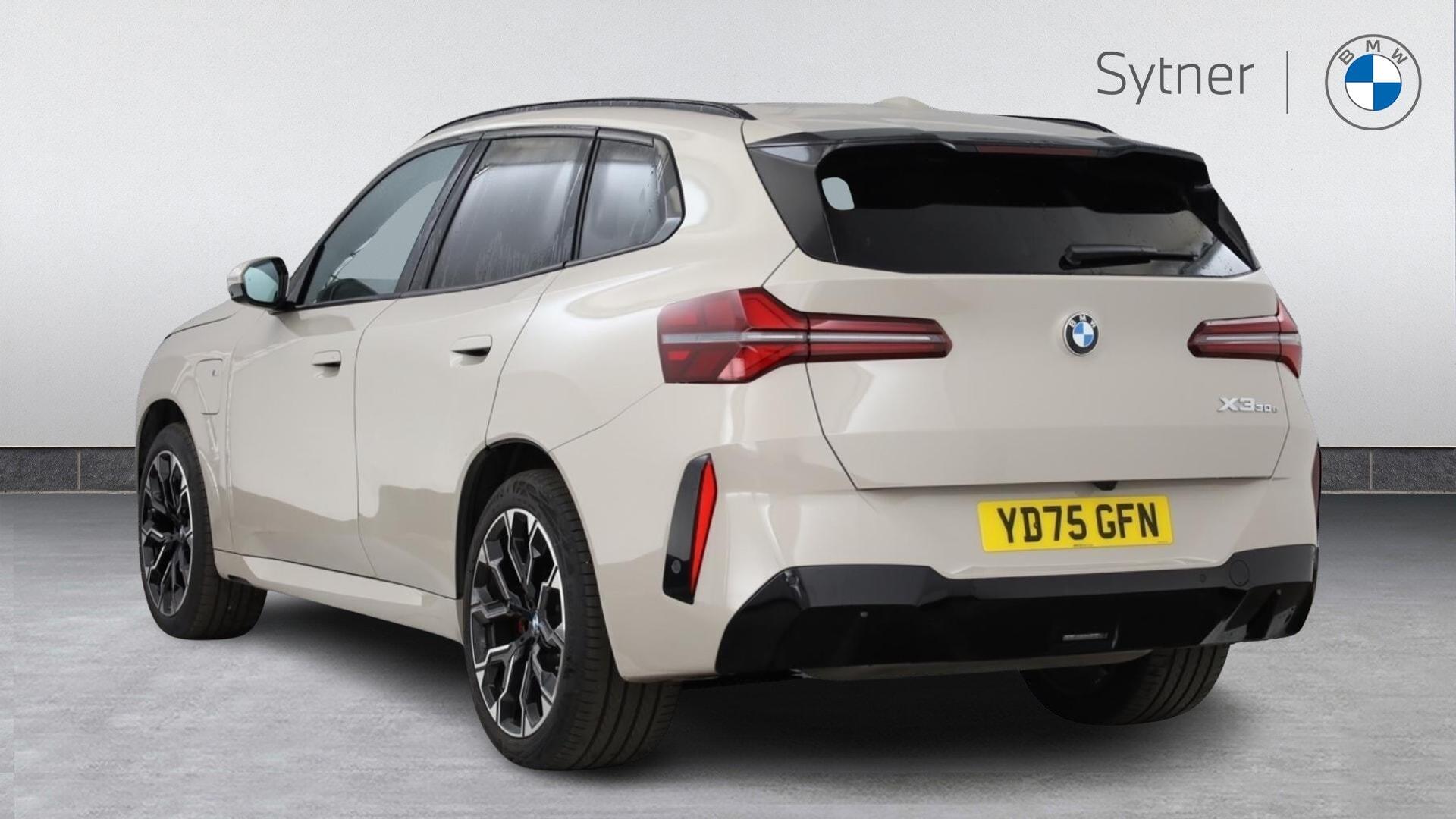 BMW X3 view 2