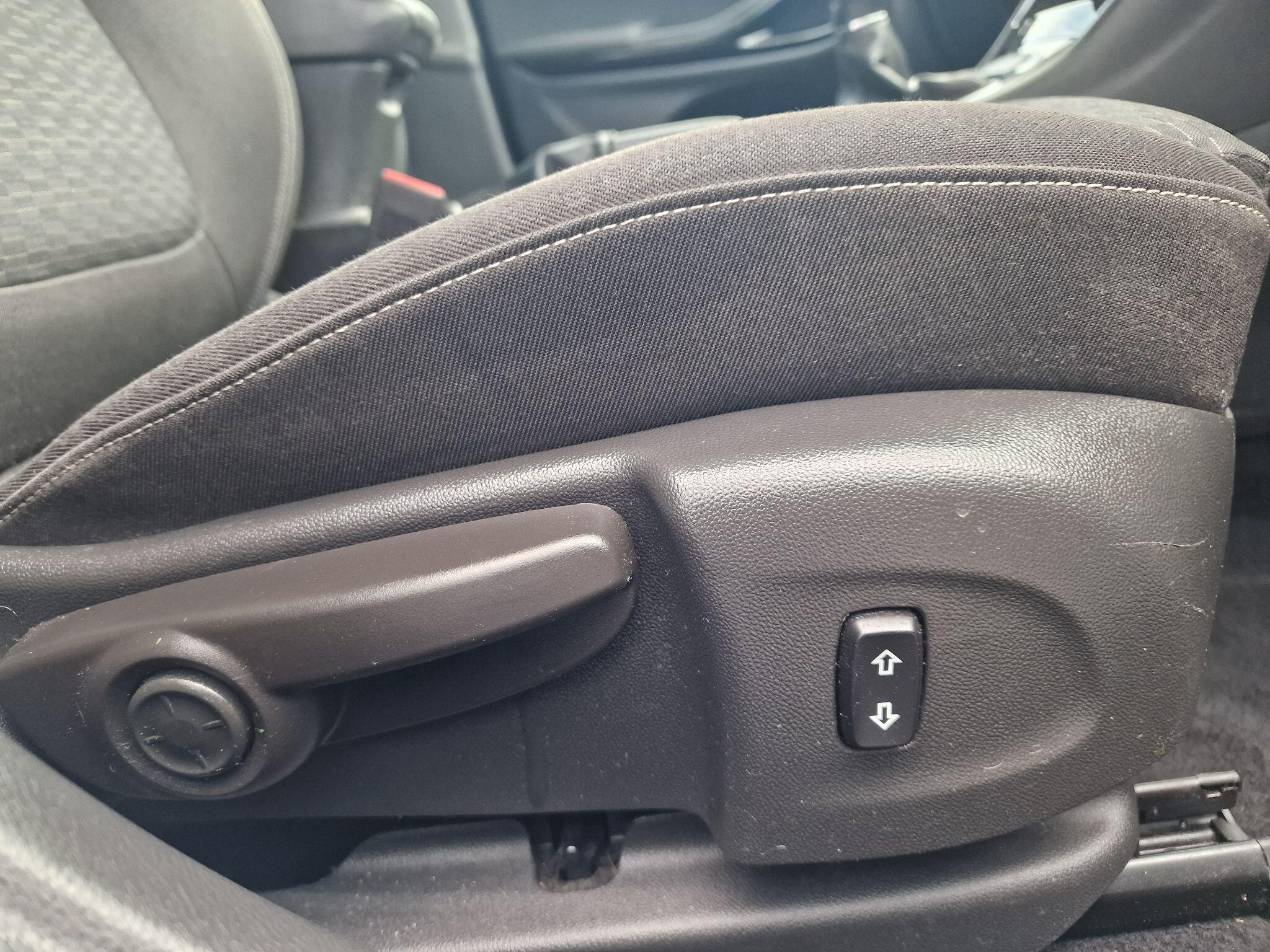 Vauxhall Astra view 39