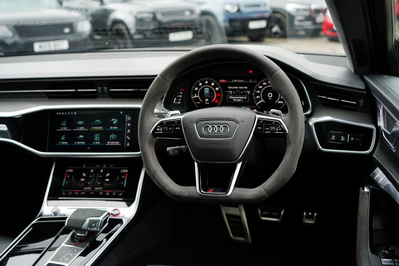 Audi RS6 view 26