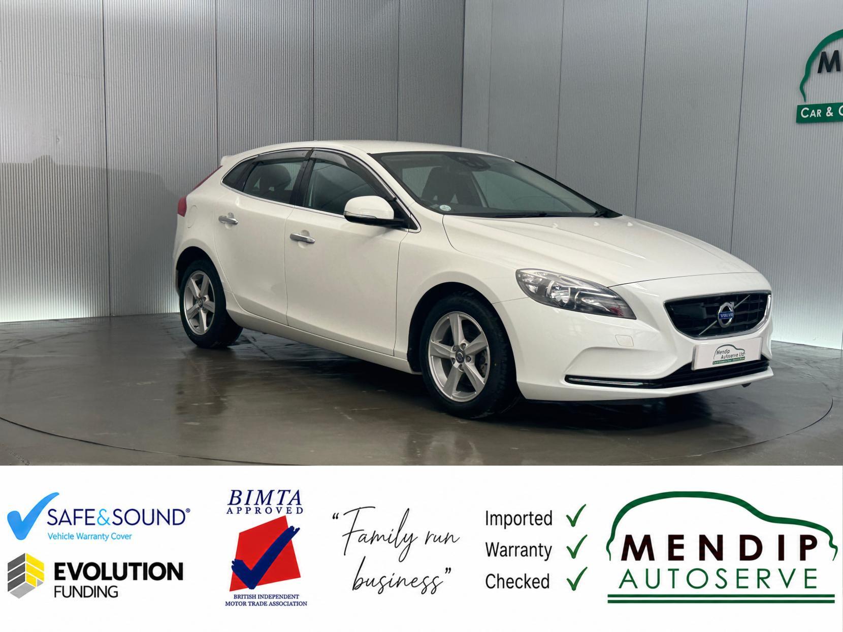 Volvo V40 view 46