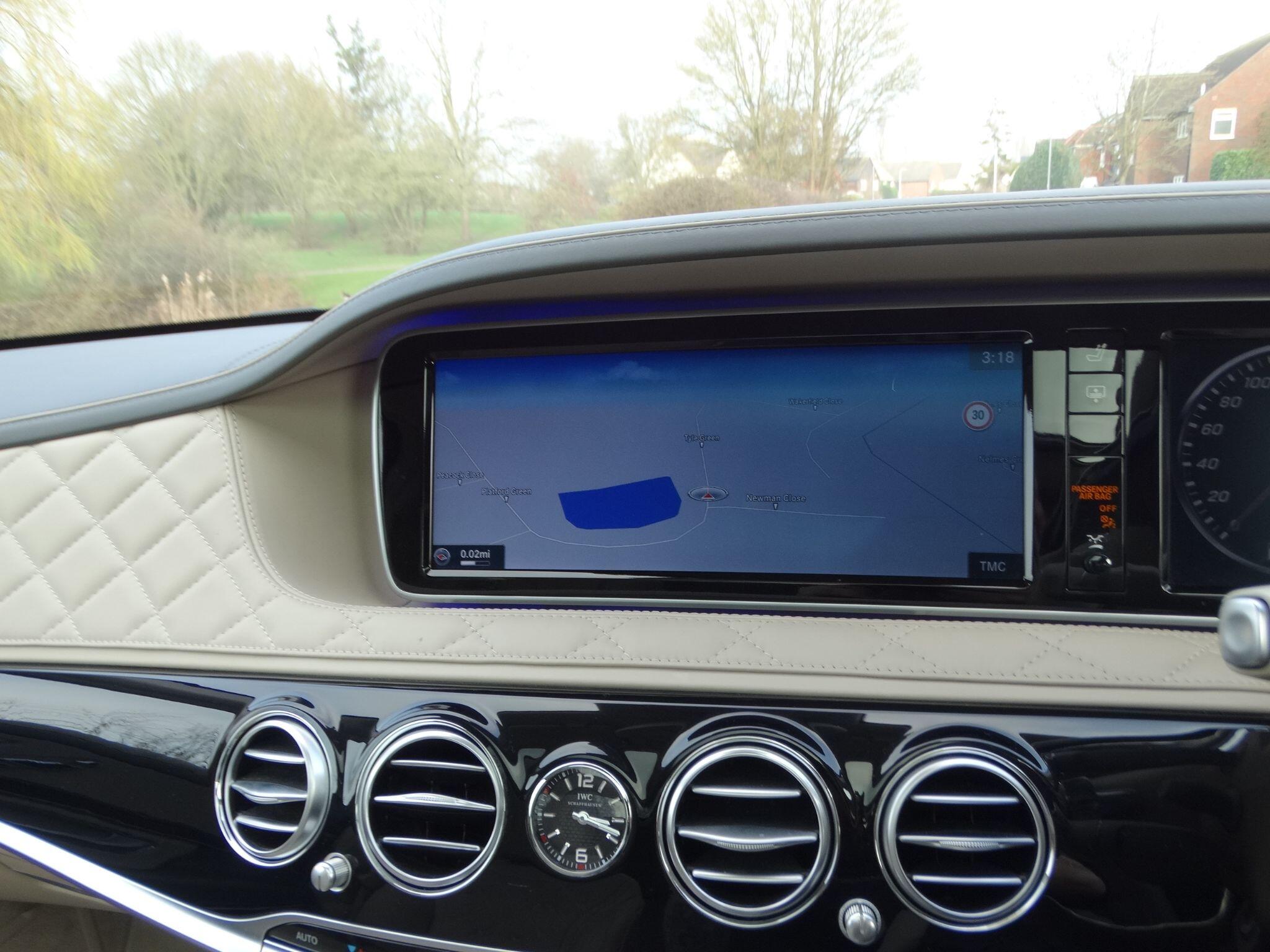 Mercedes-Benz Maybach S Class view 37