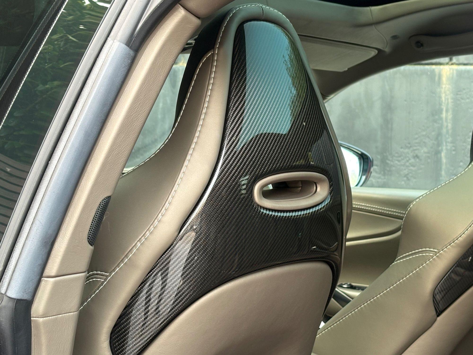 Aston Martin DBX view 20