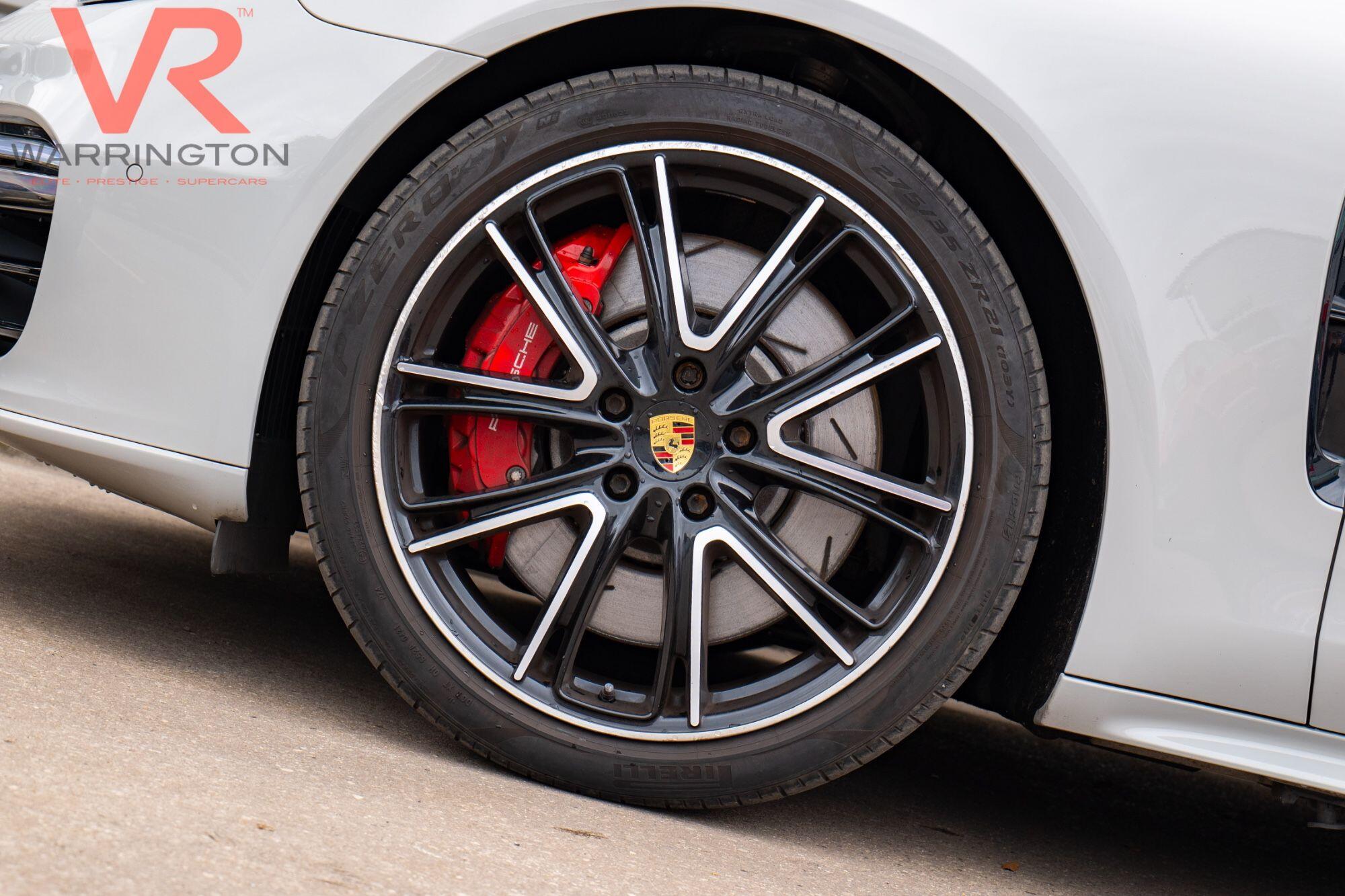 Porsche Panamera view 47