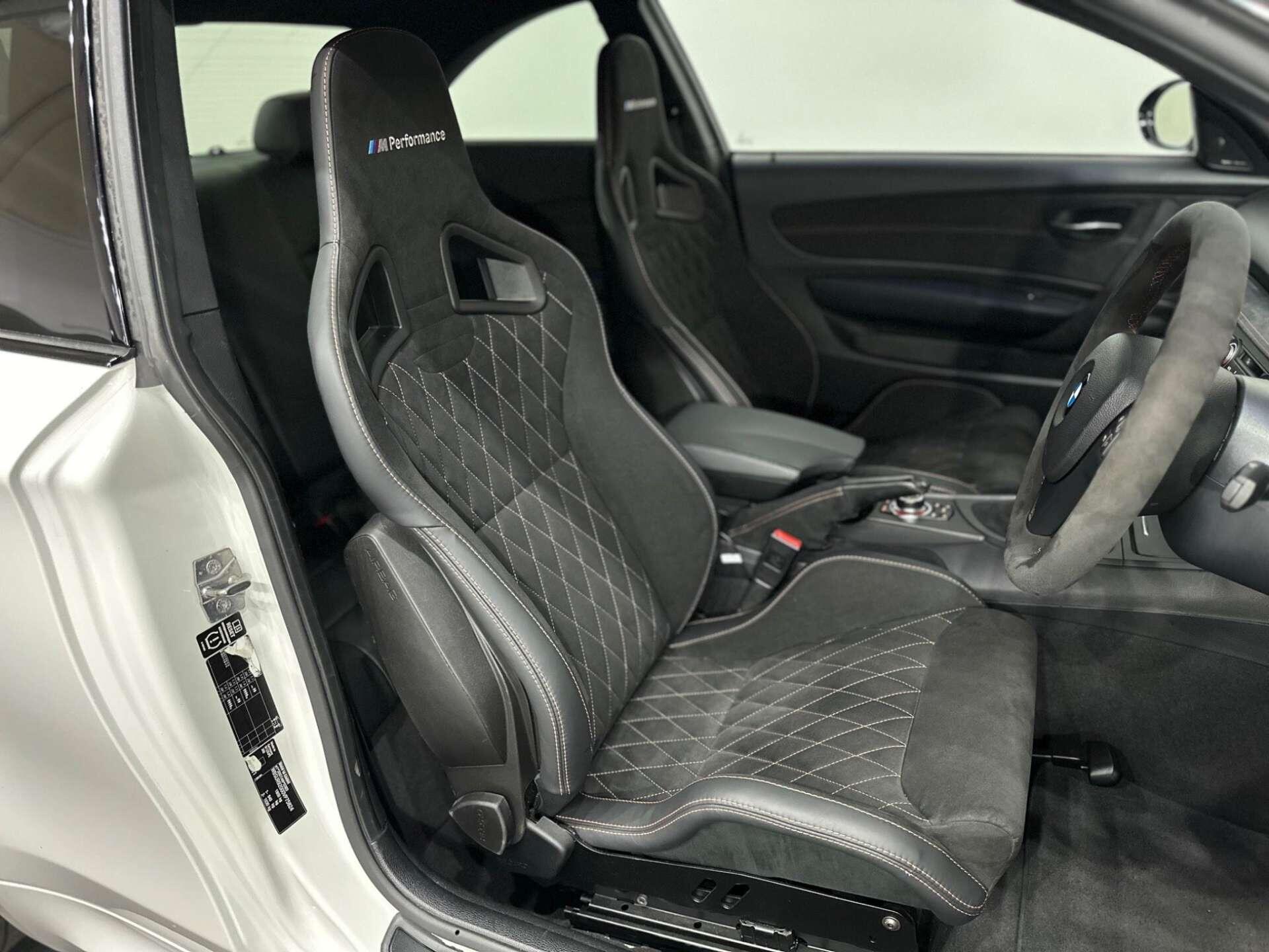 BMW 1 Series view 42