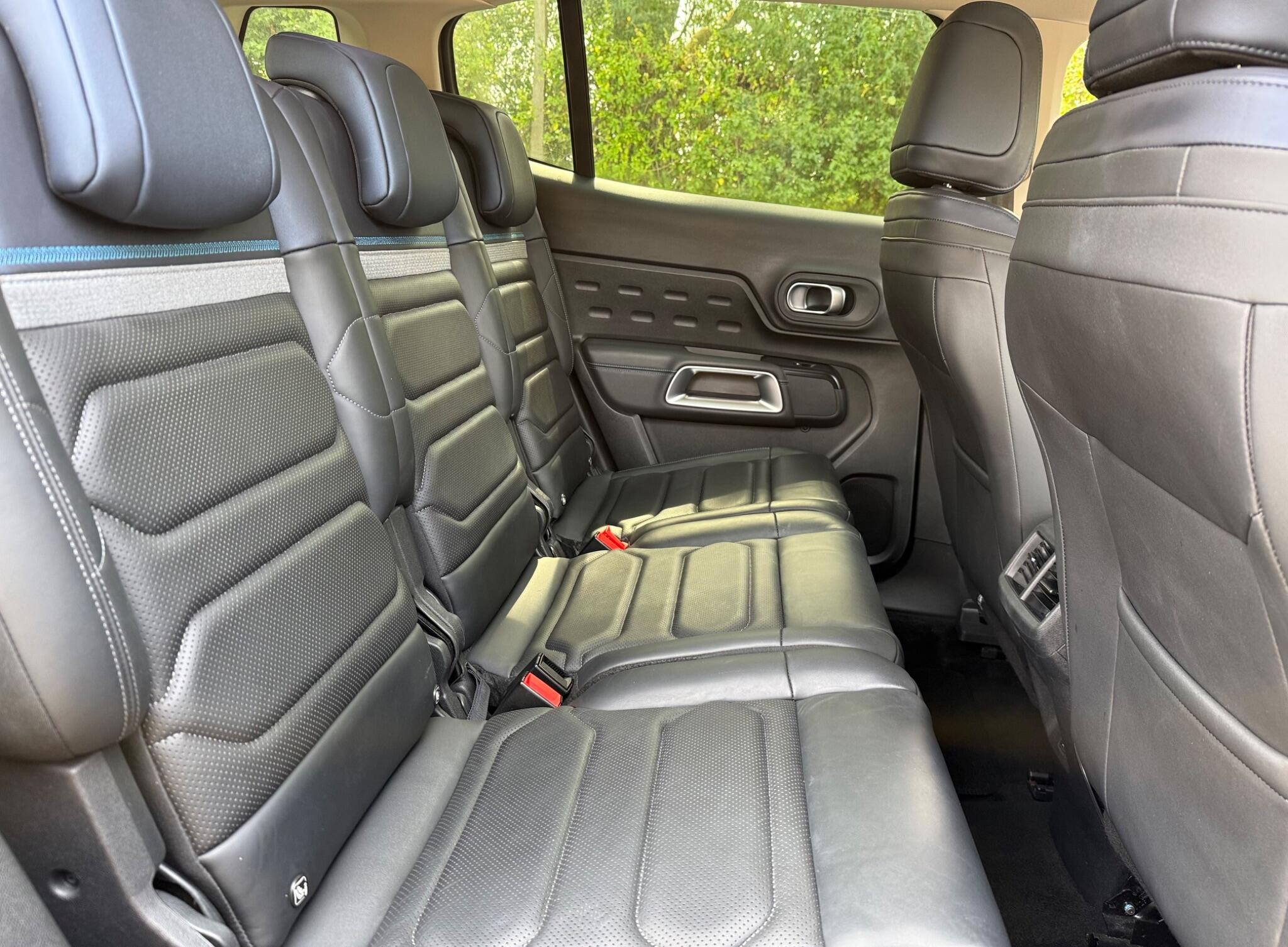 Citroen C5 Aircross view 13
