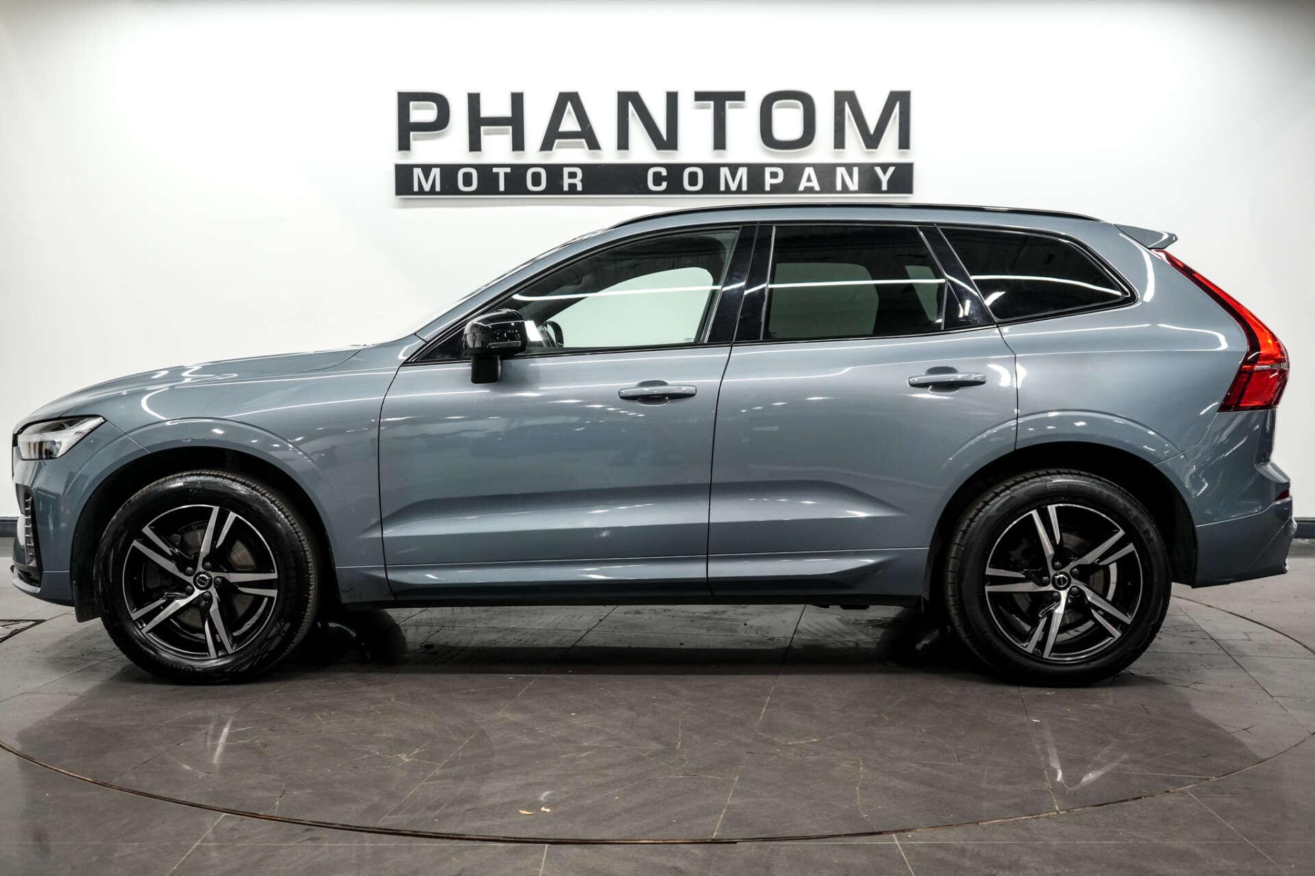 Volvo XC60 view 3