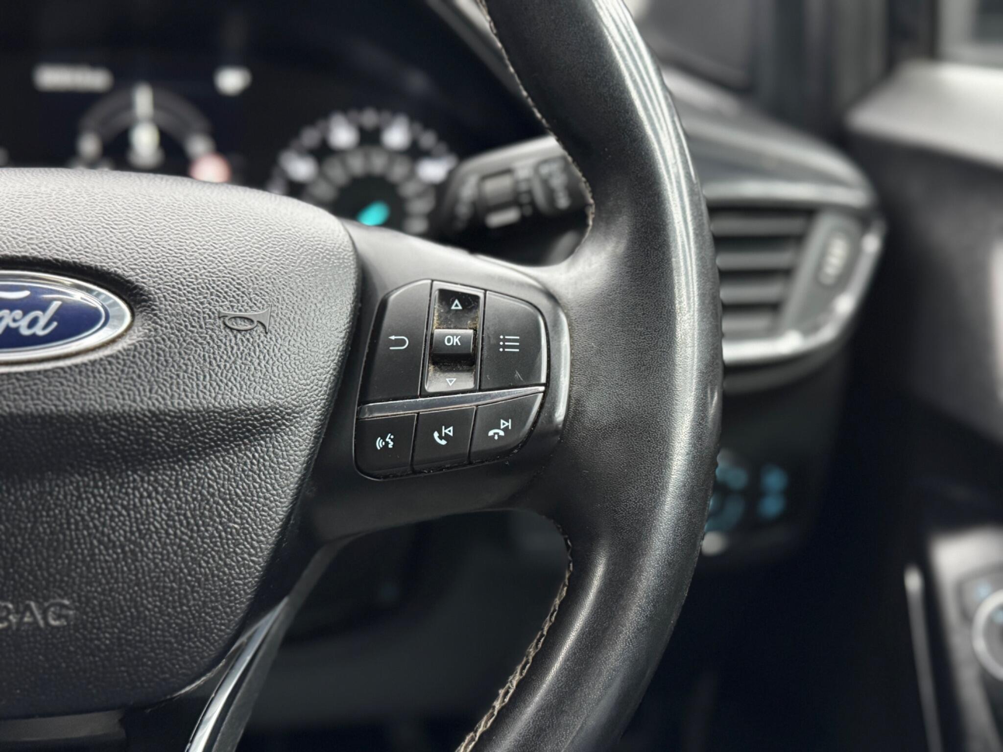 Ford Puma view 19
