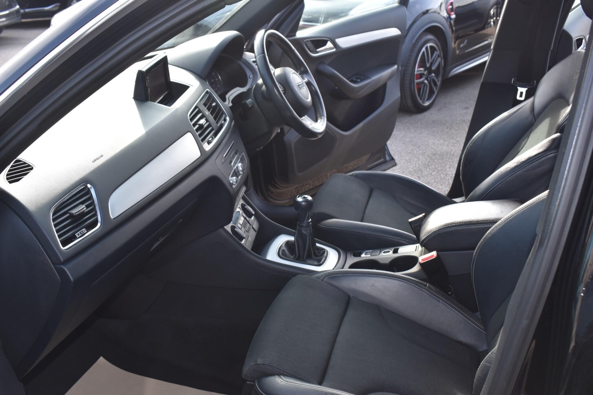 Q3 - 2.0 TDI S line Euro 6 (s/s) 5dr - Image 11