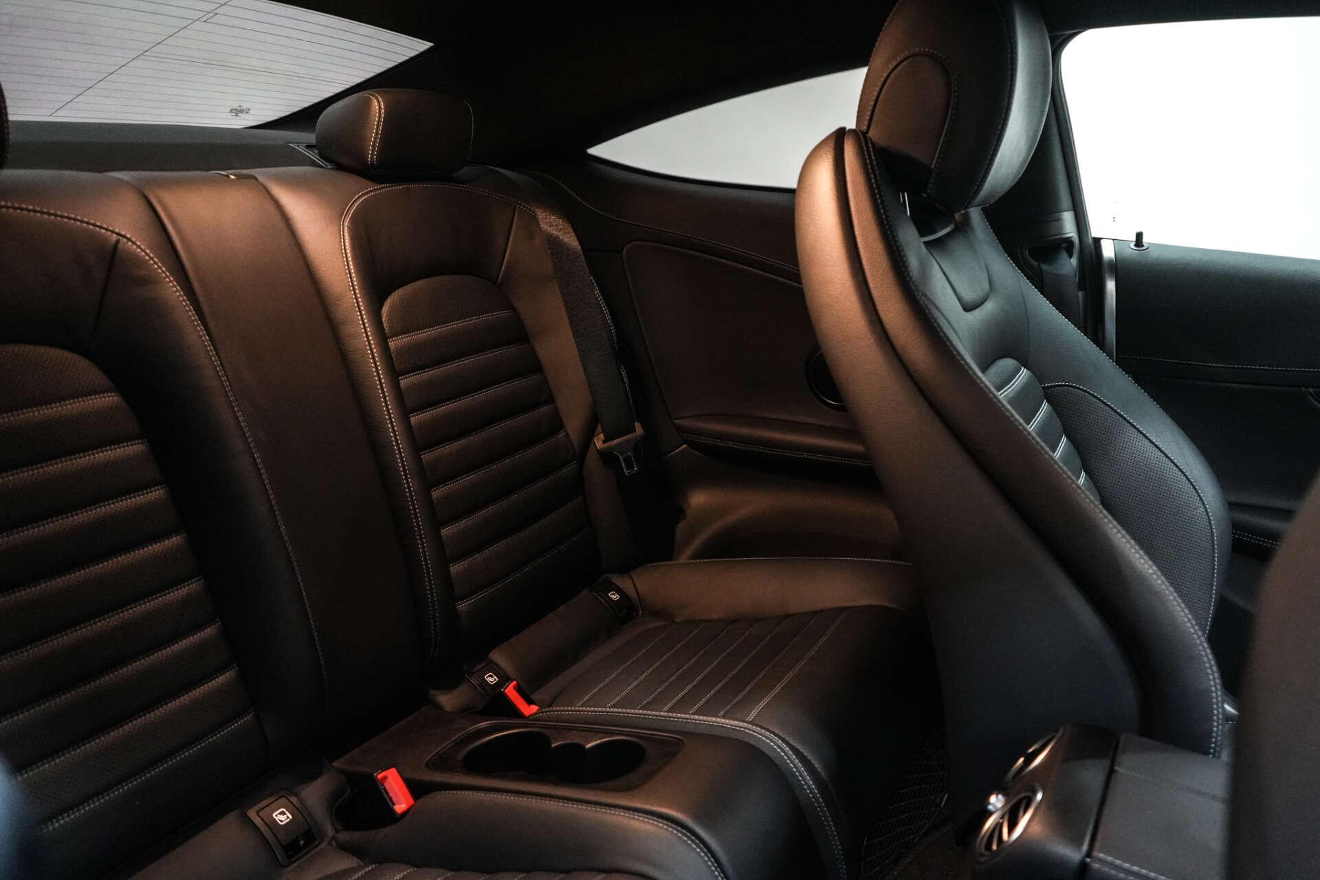 Mercedes-Benz C Class view 20