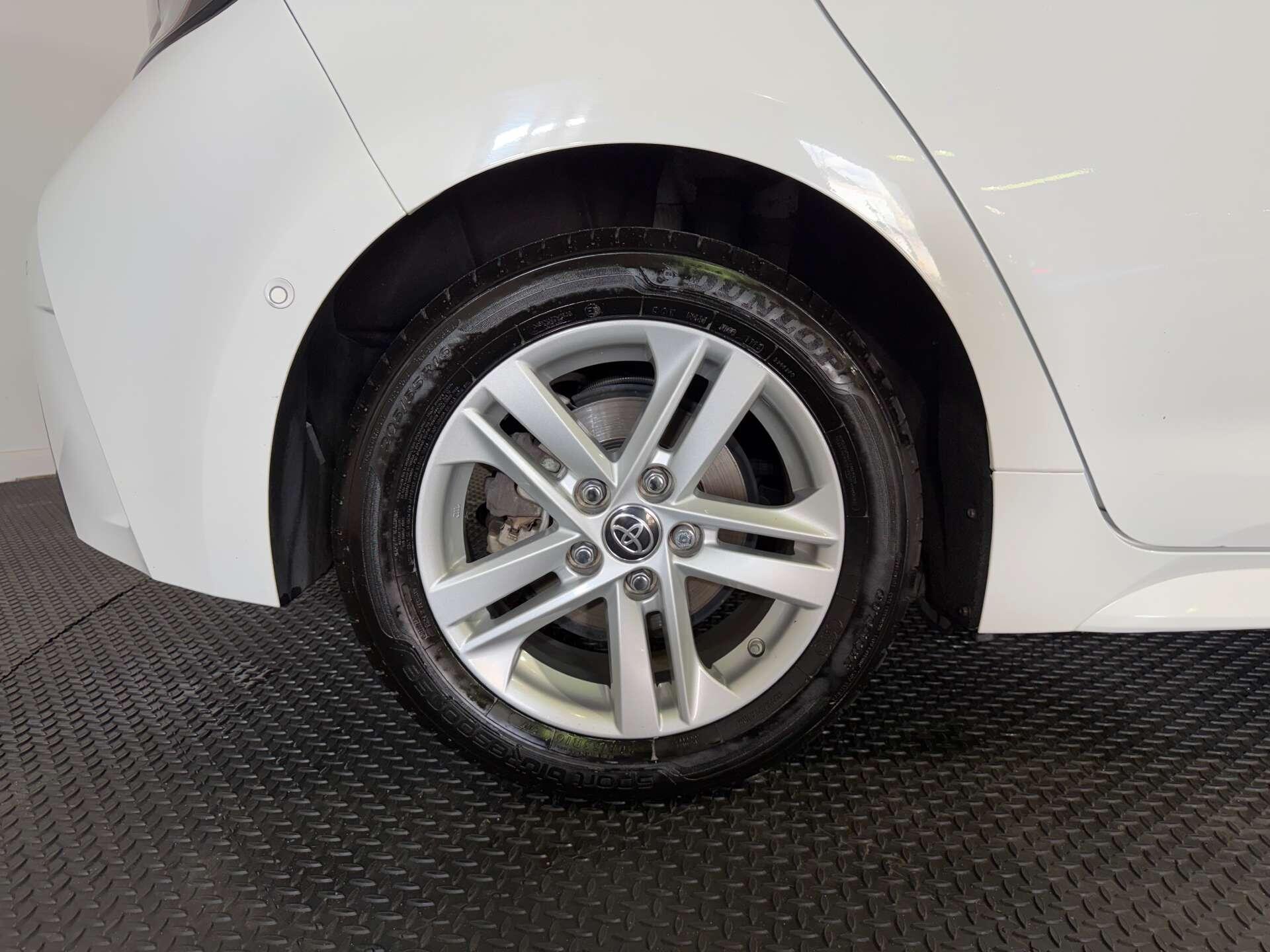 Toyota Corolla view 66