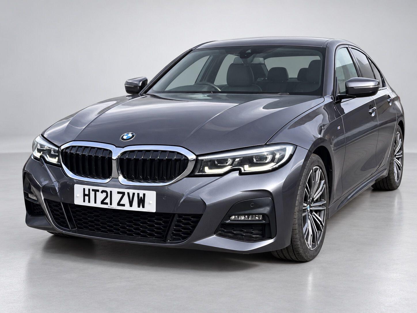 BMW 3 Series view 6